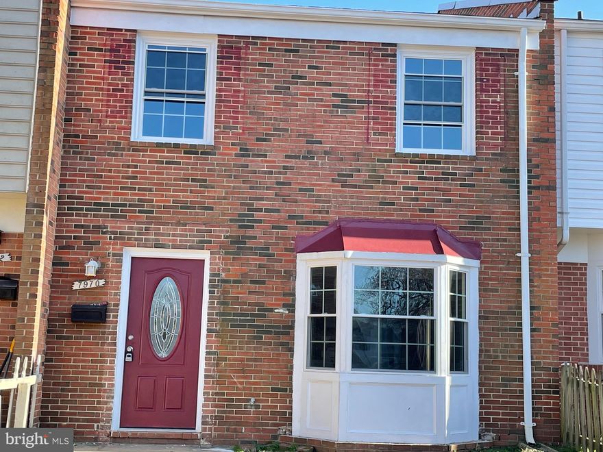 Beautiful remodeled two level townhome in the heart of Manassas. Close to the mall,  and I-66. Brand new Kitchen cabinets, stainless steel appliances, granite countertops, backsplash. Fresh coat of paint, with new carpets, and new A/C system, new tile, new doors,  and new windows. Ready to move-in!