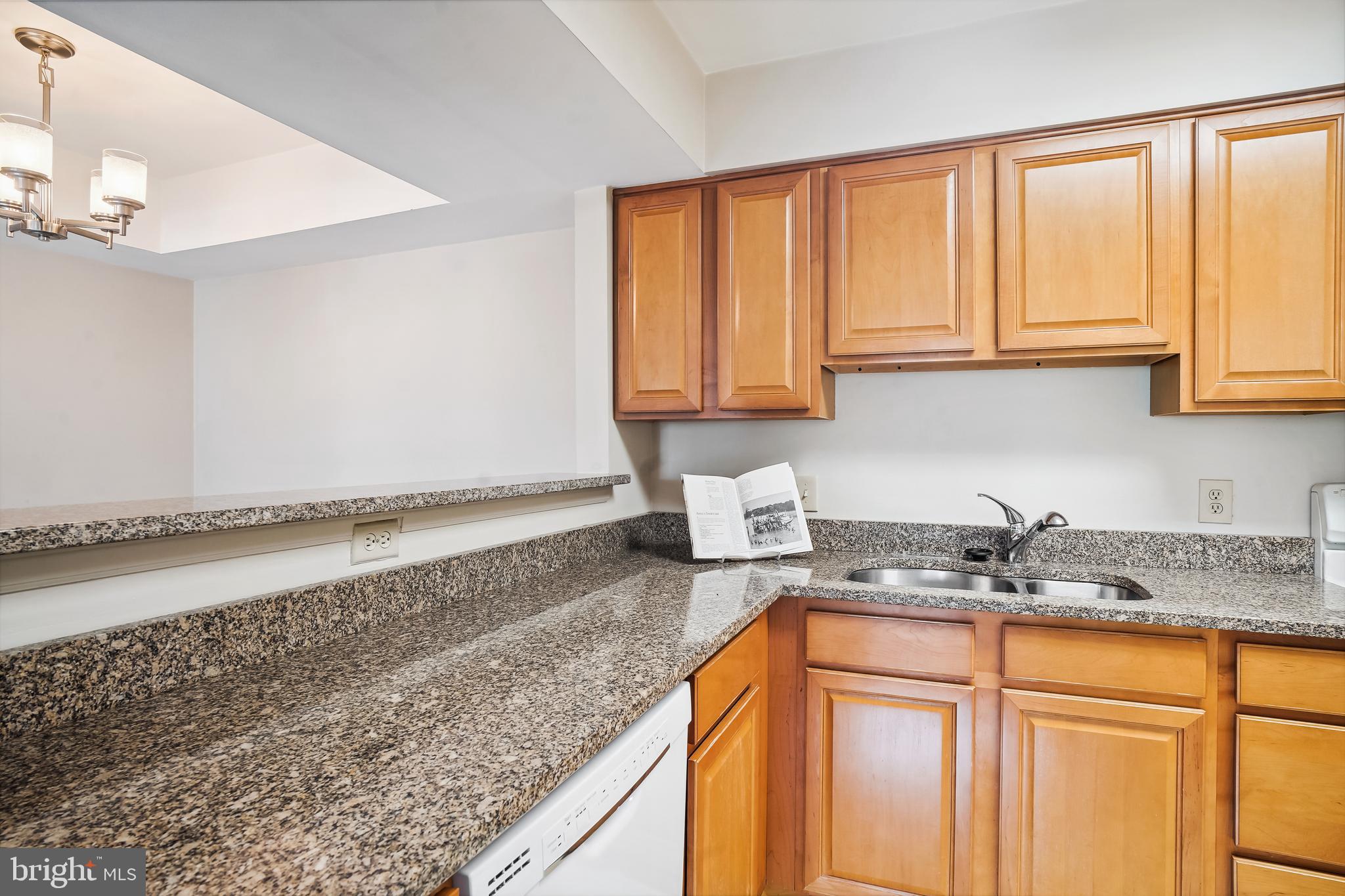 GABLES OF TUCKERMAN - Residential Lease