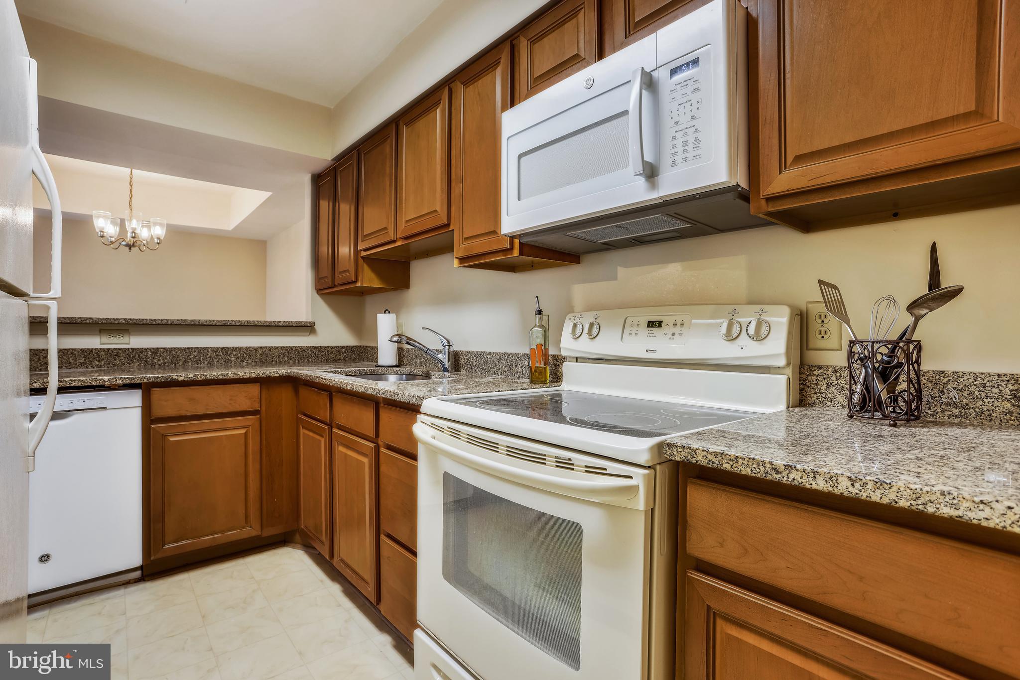 GABLES OF TUCKERMAN - Residential Lease