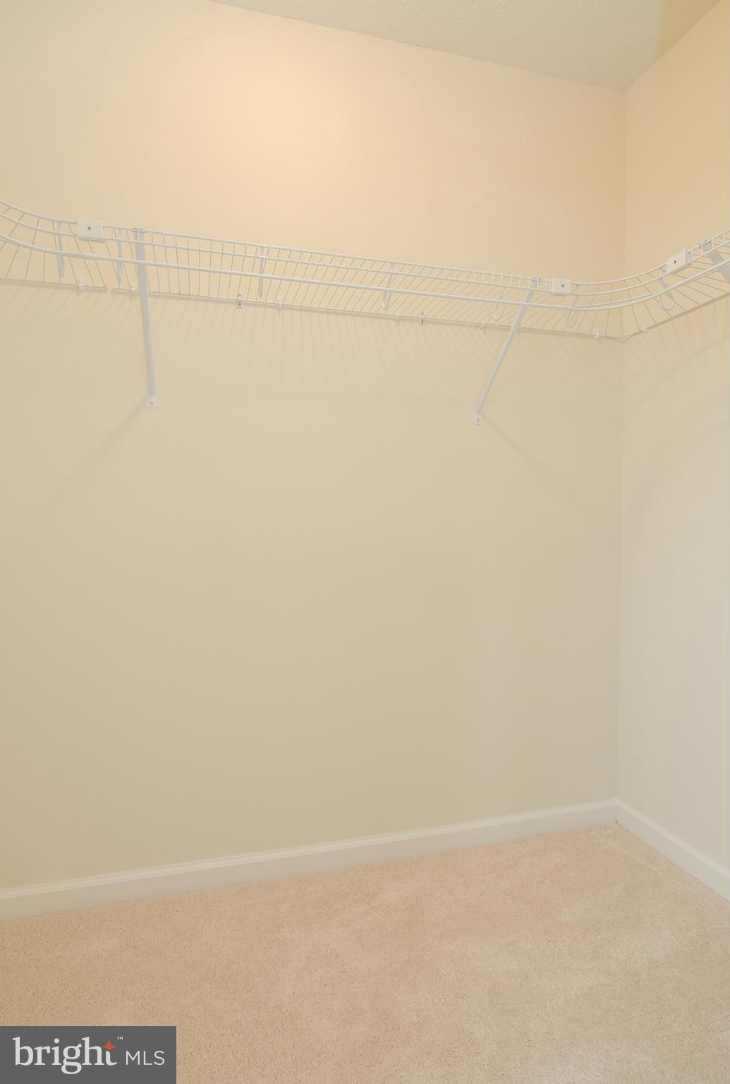 INWOOD VILLAGE - Residential