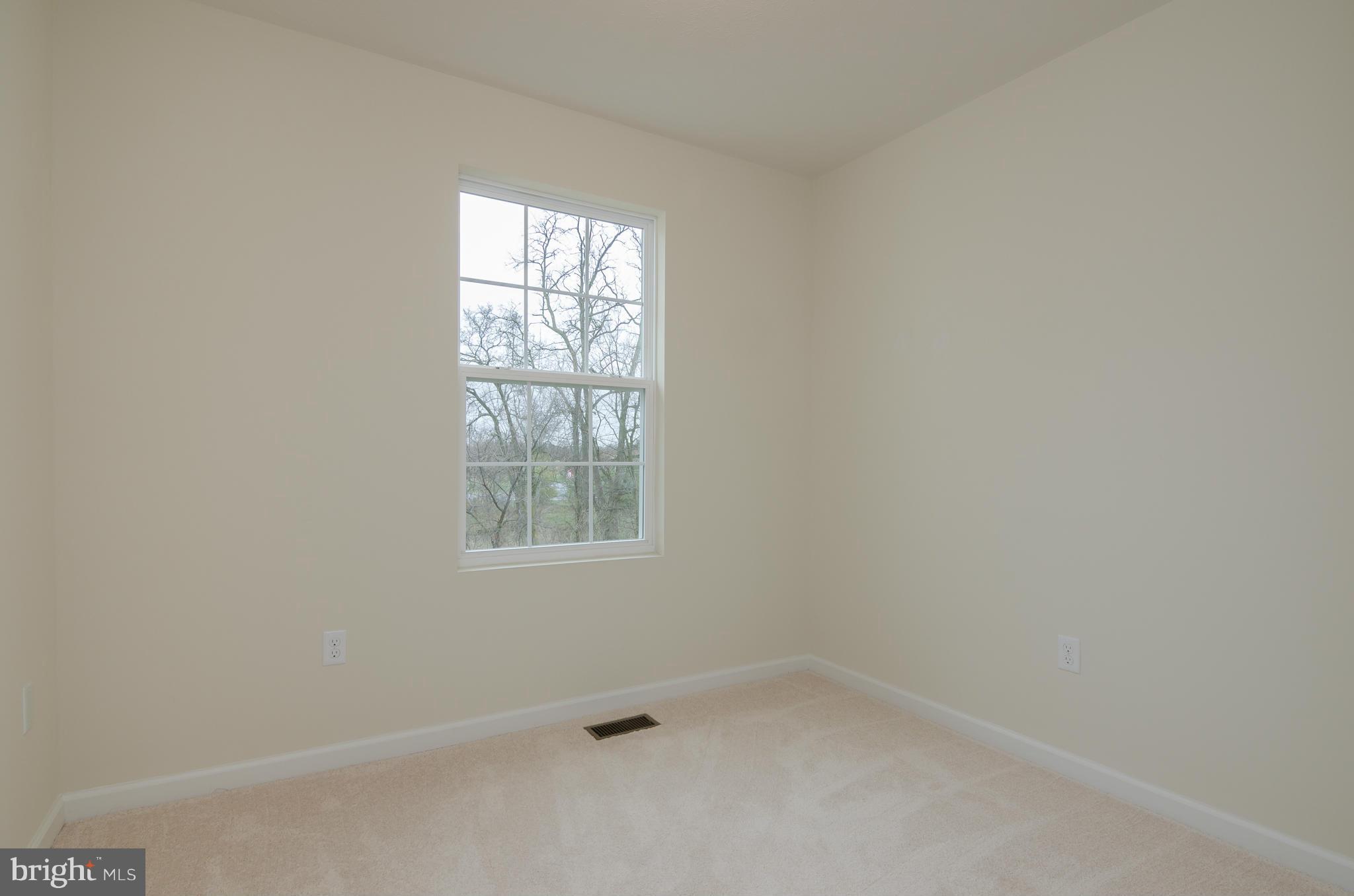 INWOOD VILLAGE - Residential