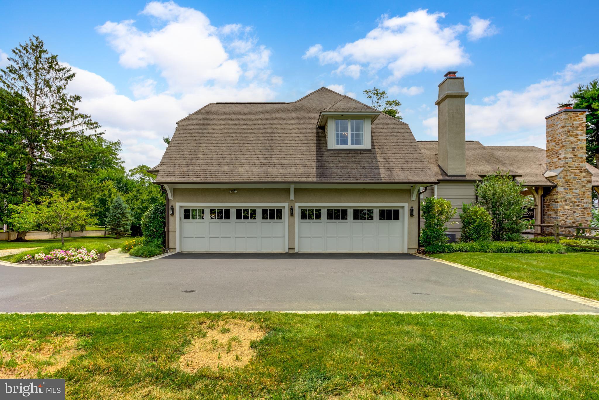 ASHWOOD HALL - Residential