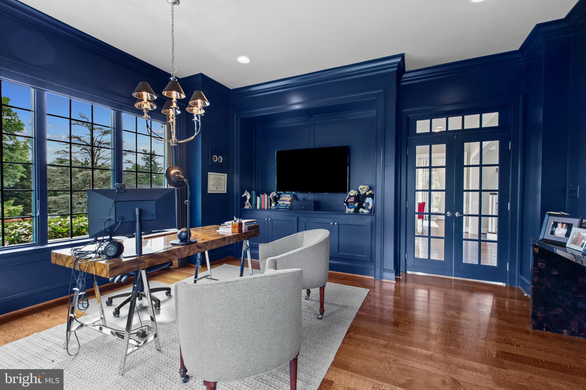 ASHWOOD HALL - Residential