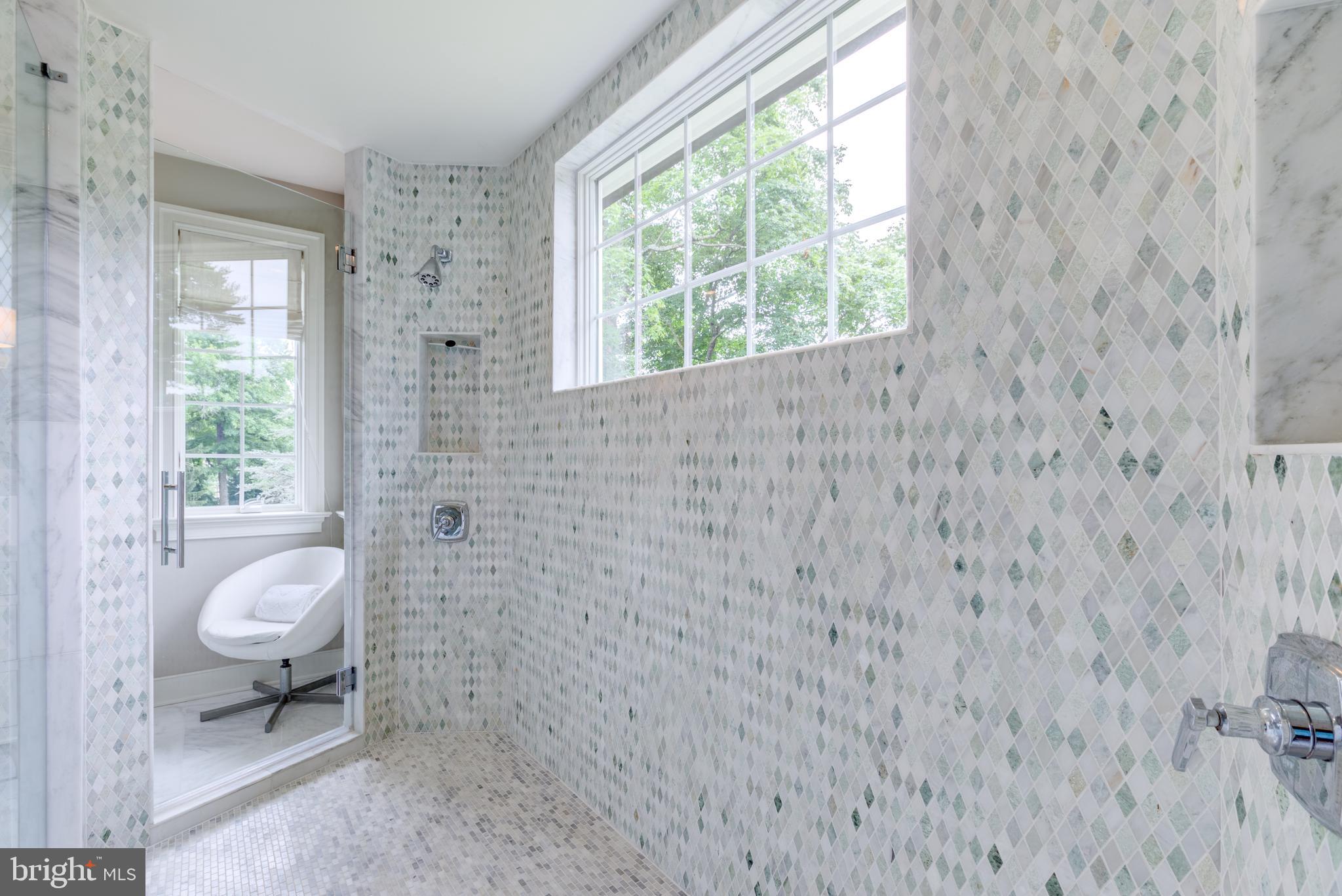 ASHWOOD HALL - Residential