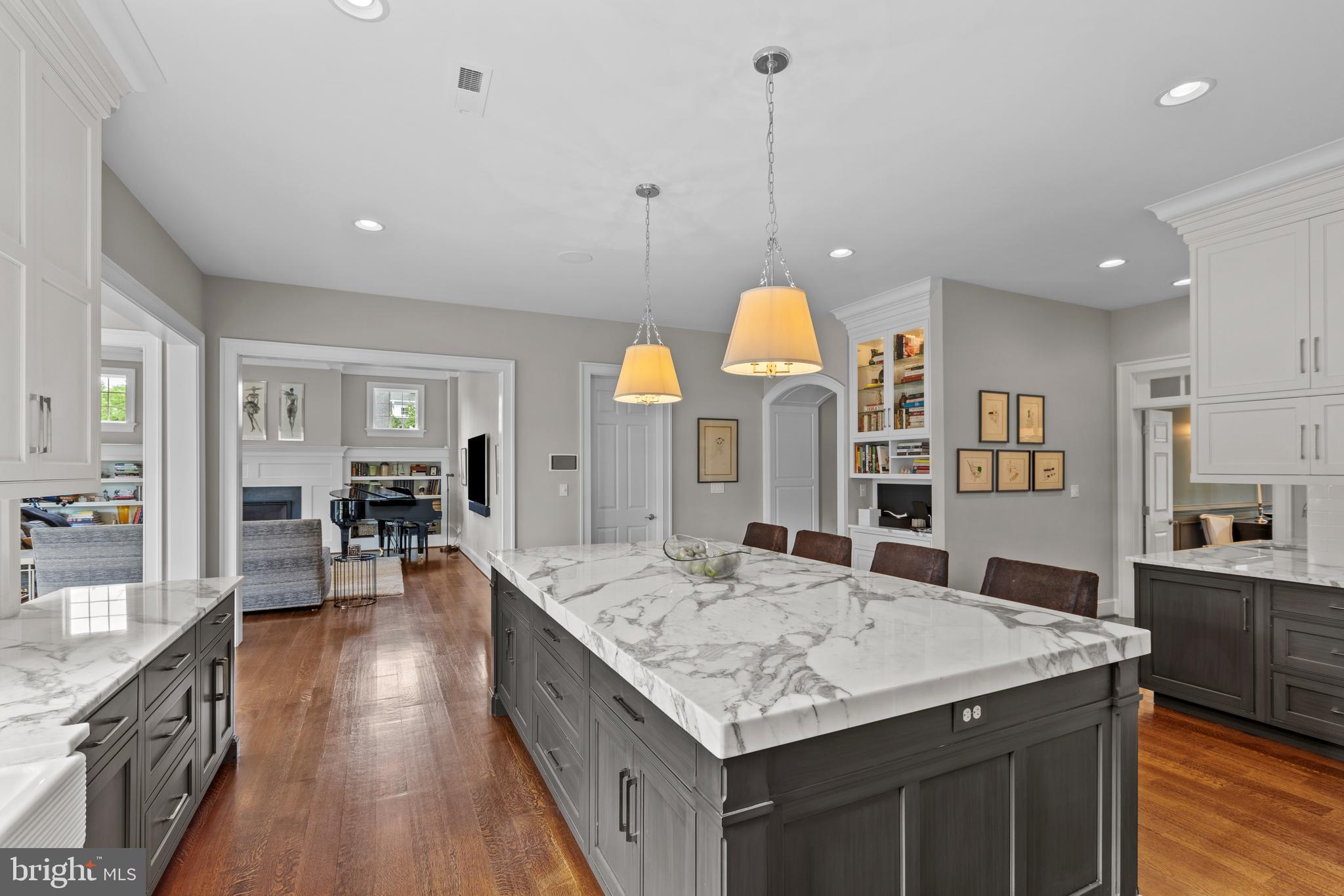 ASHWOOD HALL - Residential