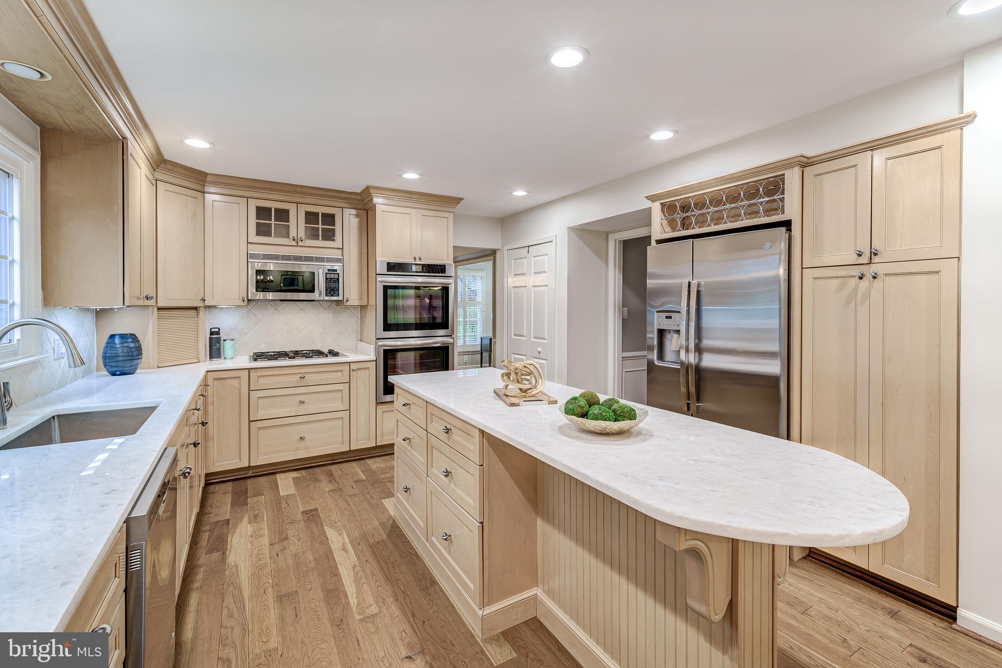 ASHBURN FARM - Residential