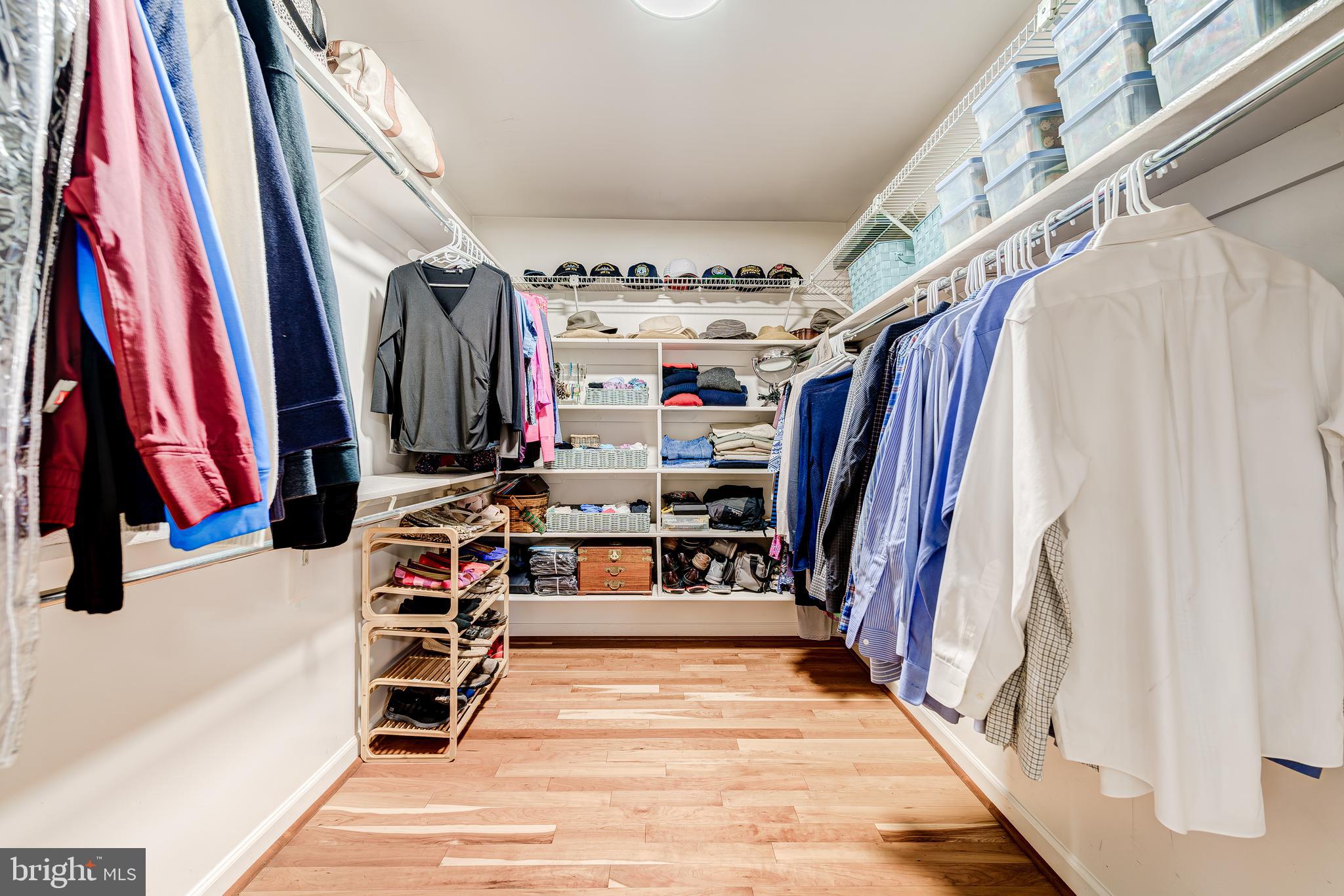 ASHBURN FARM - Residential