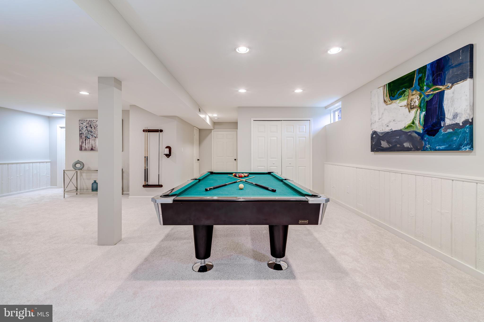 ASHBURN FARM - Residential