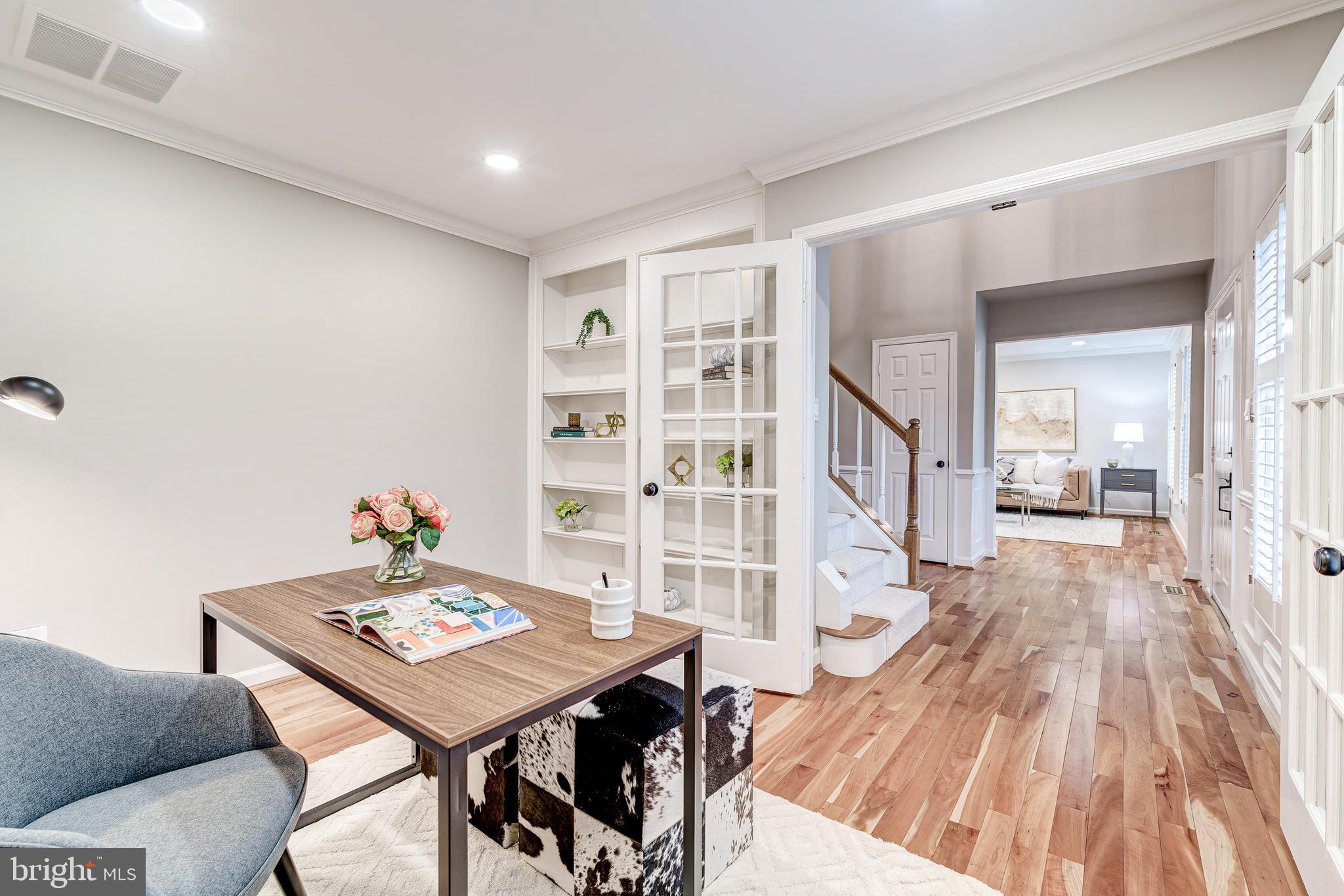 ASHBURN FARM - Residential