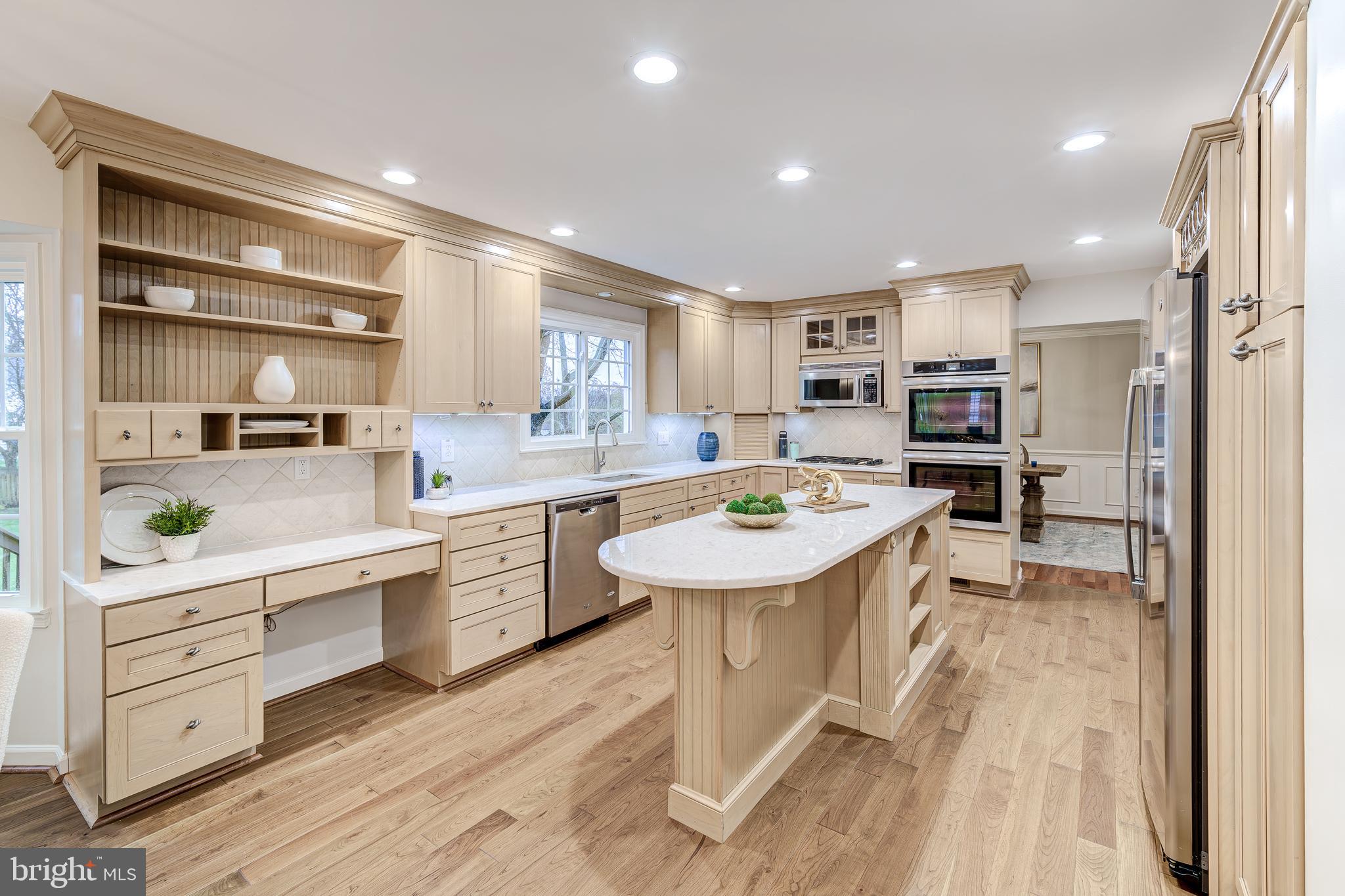 ASHBURN FARM - Residential