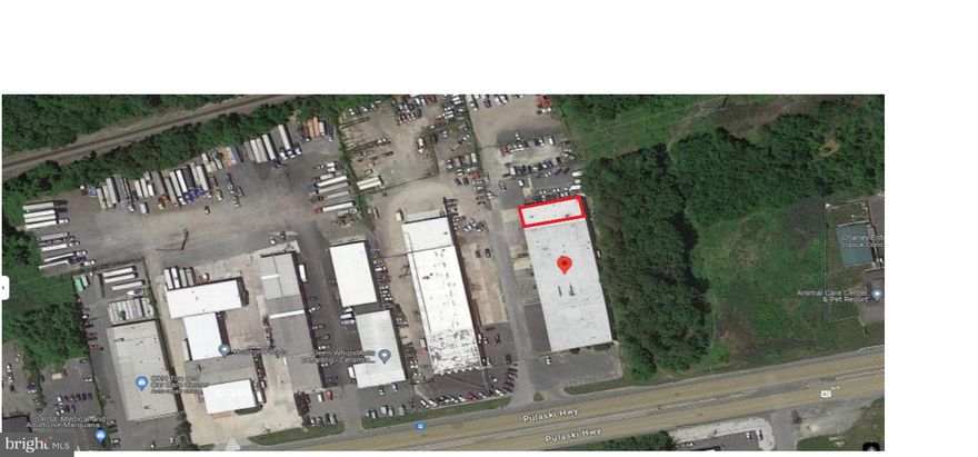 2,500SF Flex space at end of building for Lease. $2800/month Gross with Tenant responsible for their own Utilities, Cable, Cleaning, and Trash.  Additional 0.2 AC fenced outdoor storage area behind the space available for lease.  CI Zoning.  27,000 cars per day pass this site.  35,000 people living within 5 miles of the site.  The Property sits directly on Pulaski Hwy and is less than 2 miles from I-95. 
The space is 25ft wide x 100ft long. There are 3 rollup doors.  2 of them are 10ft high loading docks and the other is an 8ft high driveup ramp door.  There is an office in the rear with a mezzanine above it for storage.  The office space is 500sf with a bathroom in the rear.  There is a mini split system in the office and a gas heater in the ceiling for the warehouse.  3 phase power in the building.  The parking lot is fully lit with LED lighting.