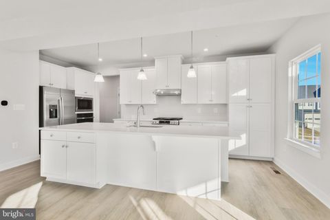 15619 ROCKBURN WAY QMI H55 BOWIE MD 20716