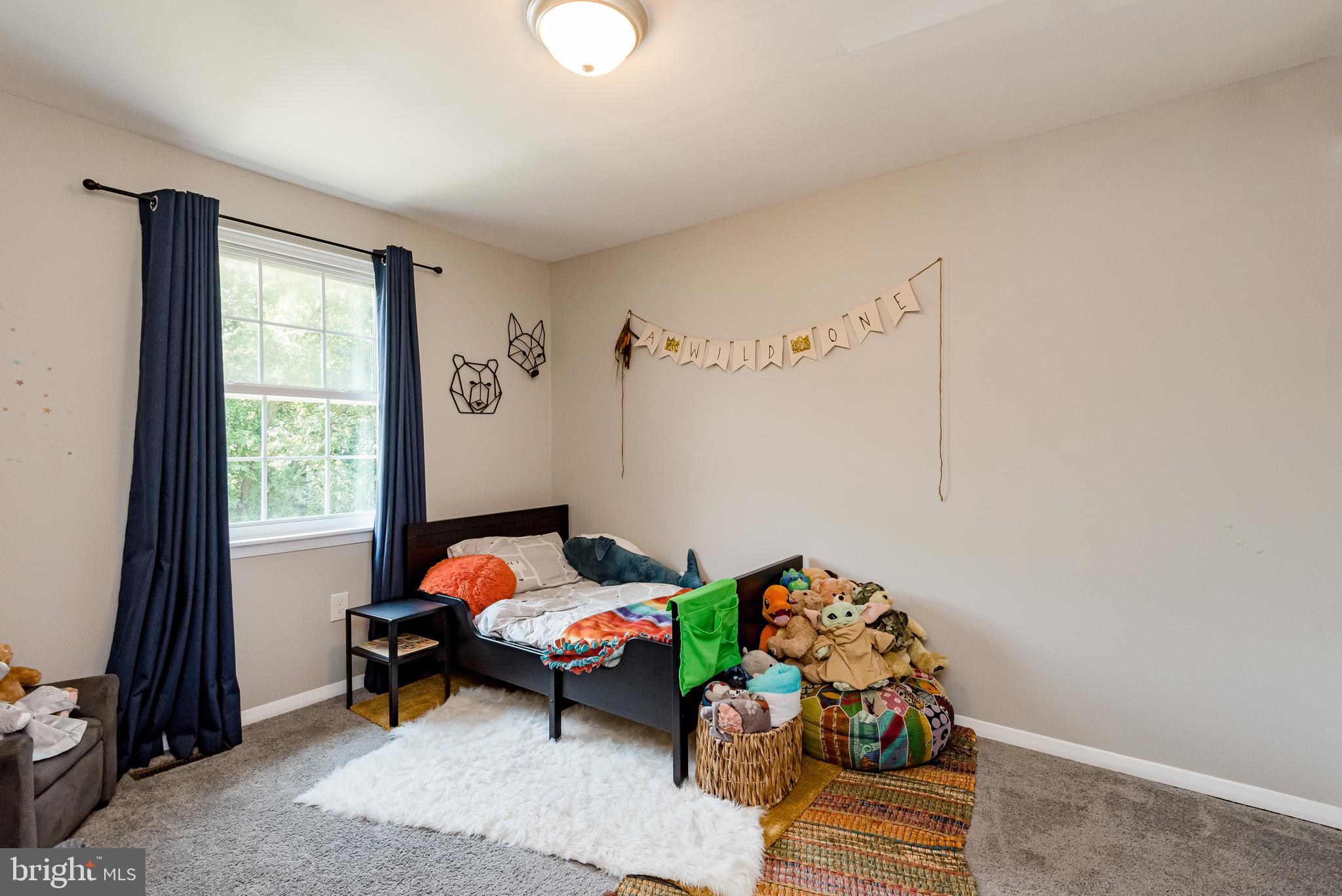 ELIZABETHS LANDING - Residential