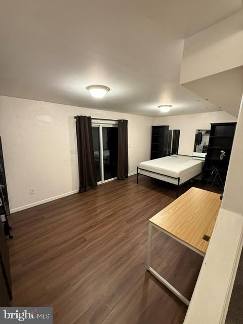 ELIZABETHS LANDING - Residential