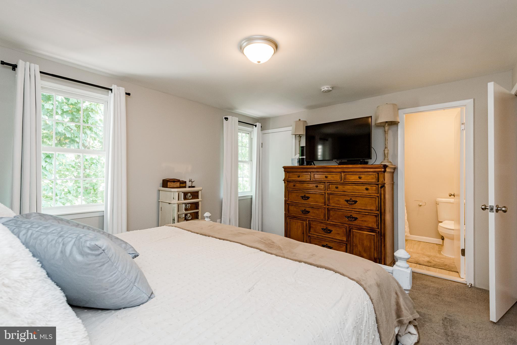 ELIZABETHS LANDING - Residential
