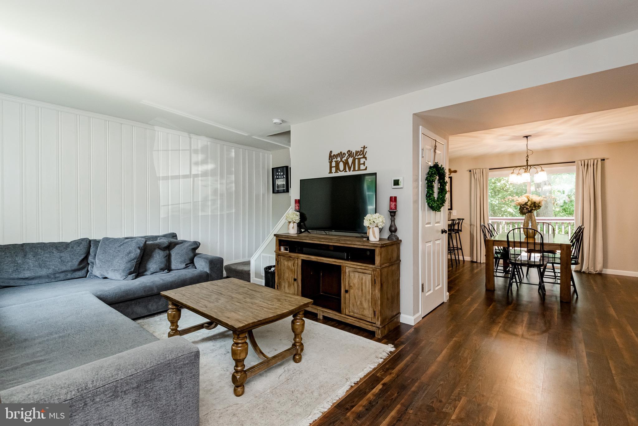 ELIZABETHS LANDING - Residential