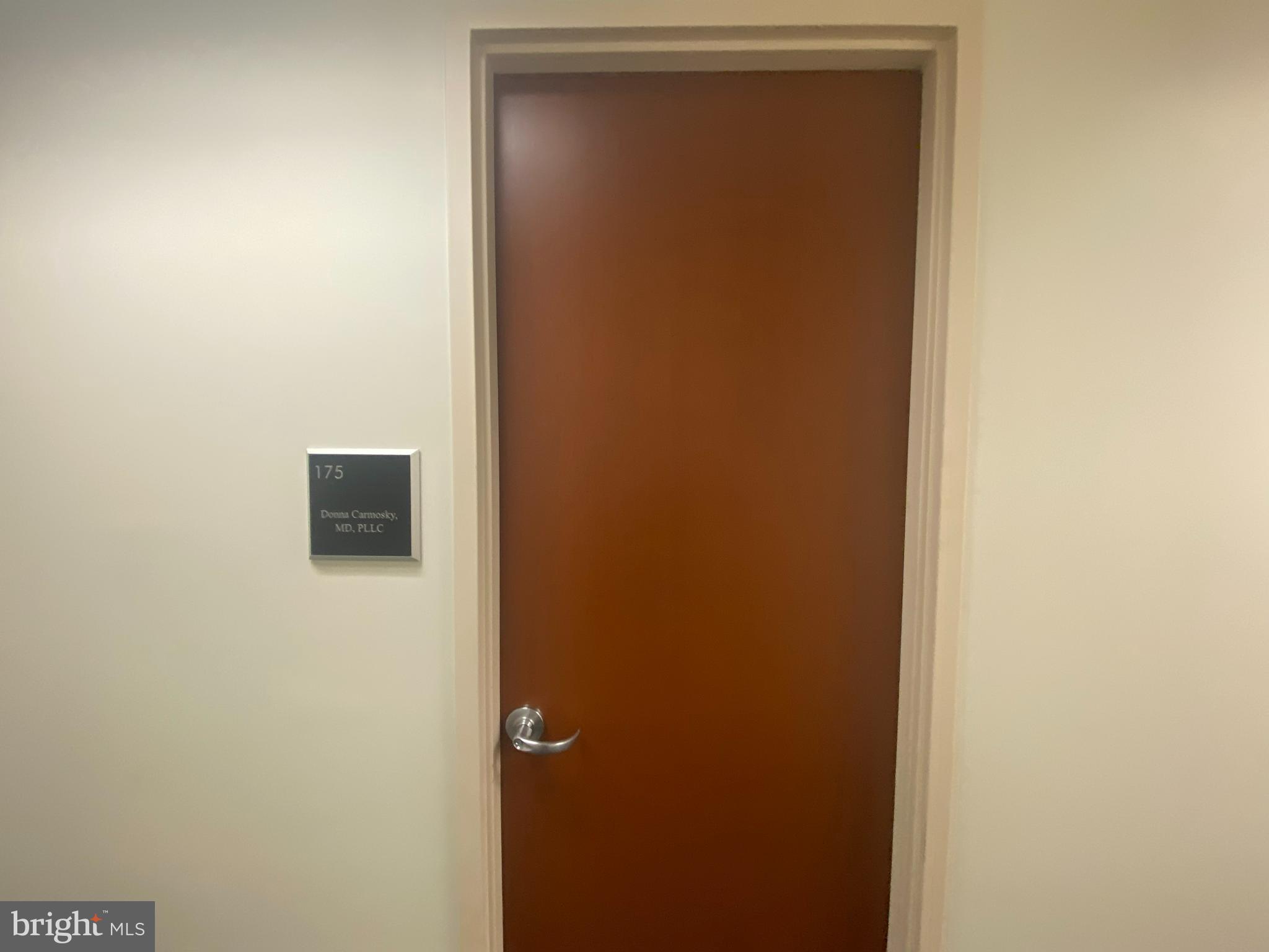 HERITAGE HUNT - Commercial Lease