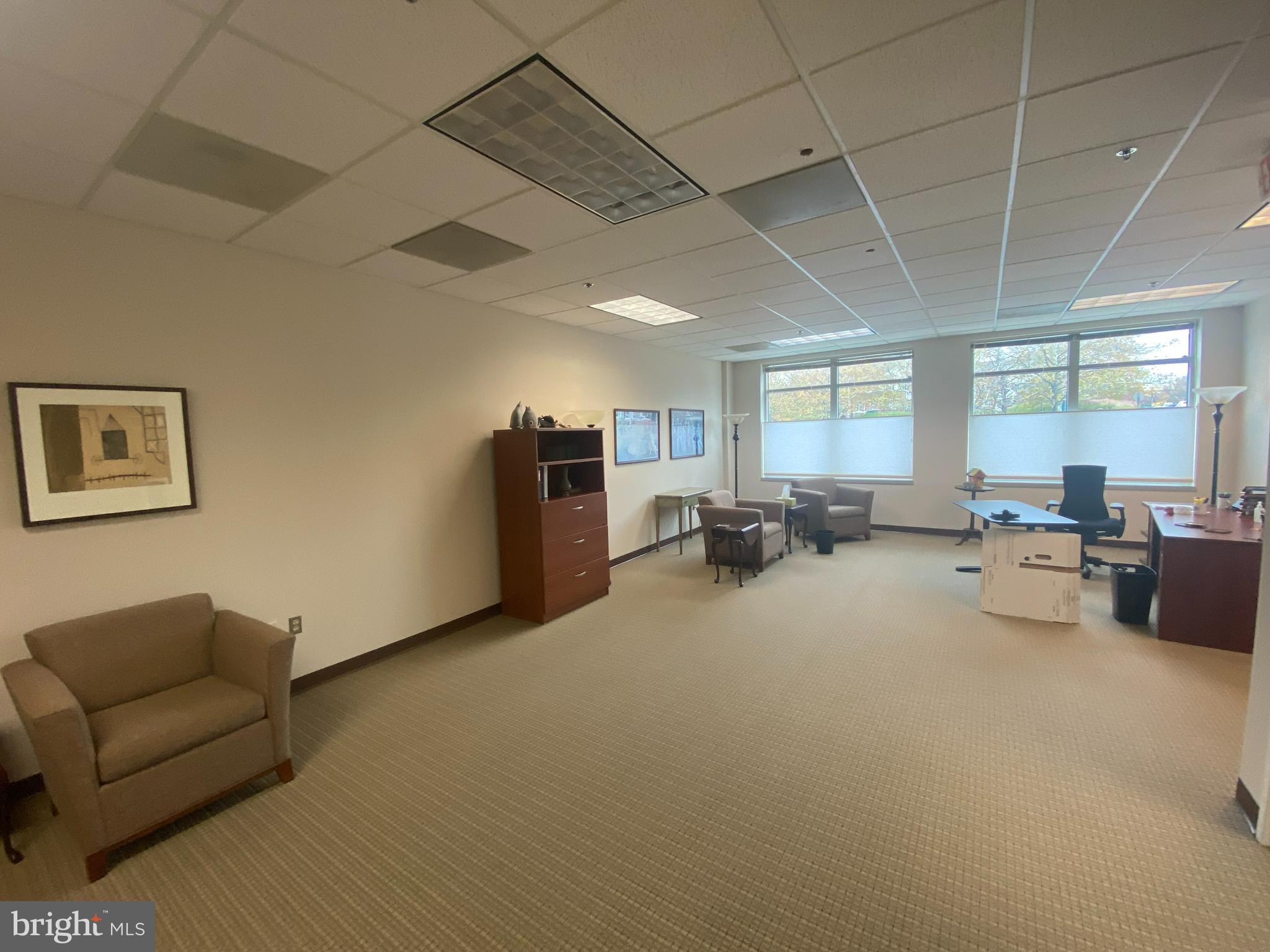 HERITAGE HUNT - Commercial Lease