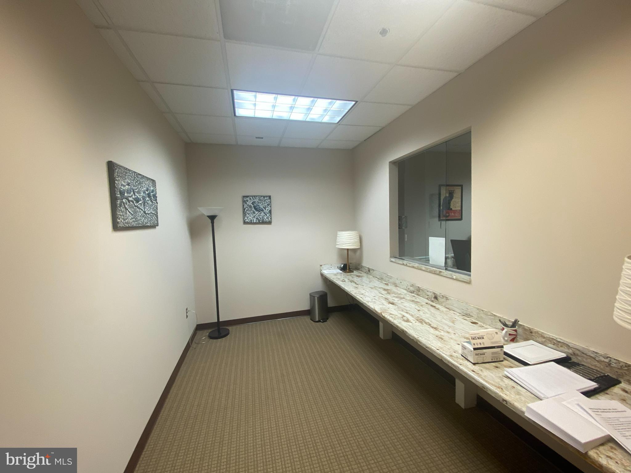 HERITAGE HUNT - Commercial Lease