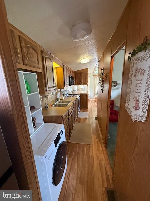WHITE HORSE PARK I - Residential