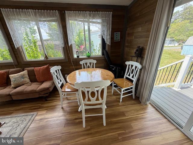 WHITE HORSE PARK I - Residential
