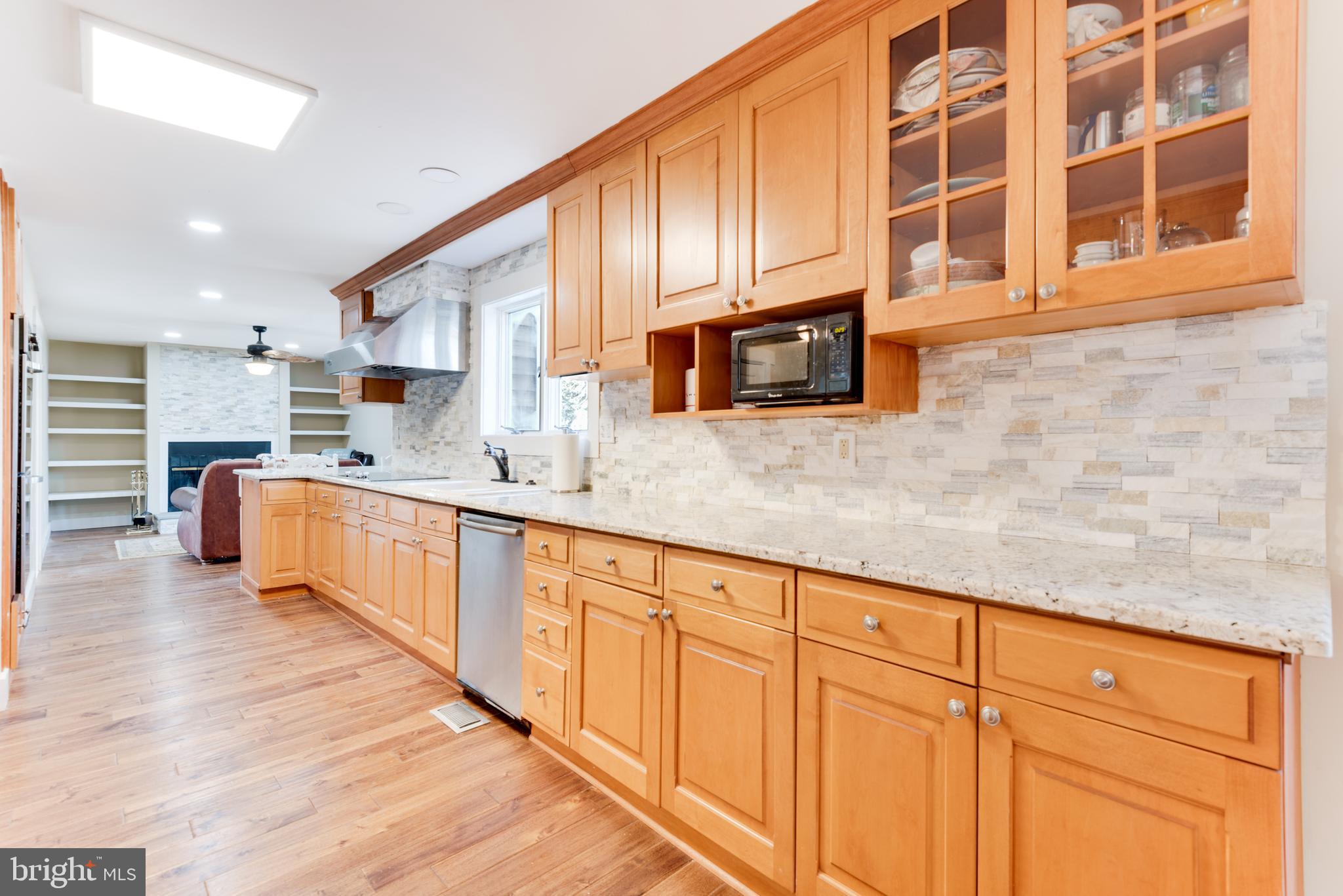 HILLSMERE ESTATES - Residential