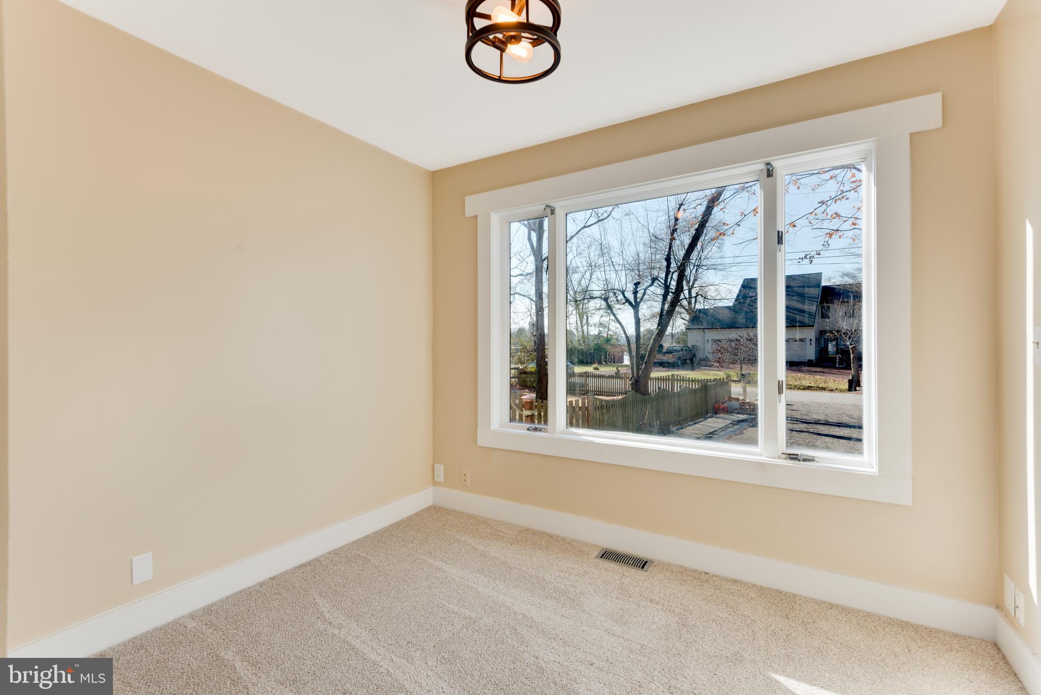 HILLSMERE ESTATES - Residential