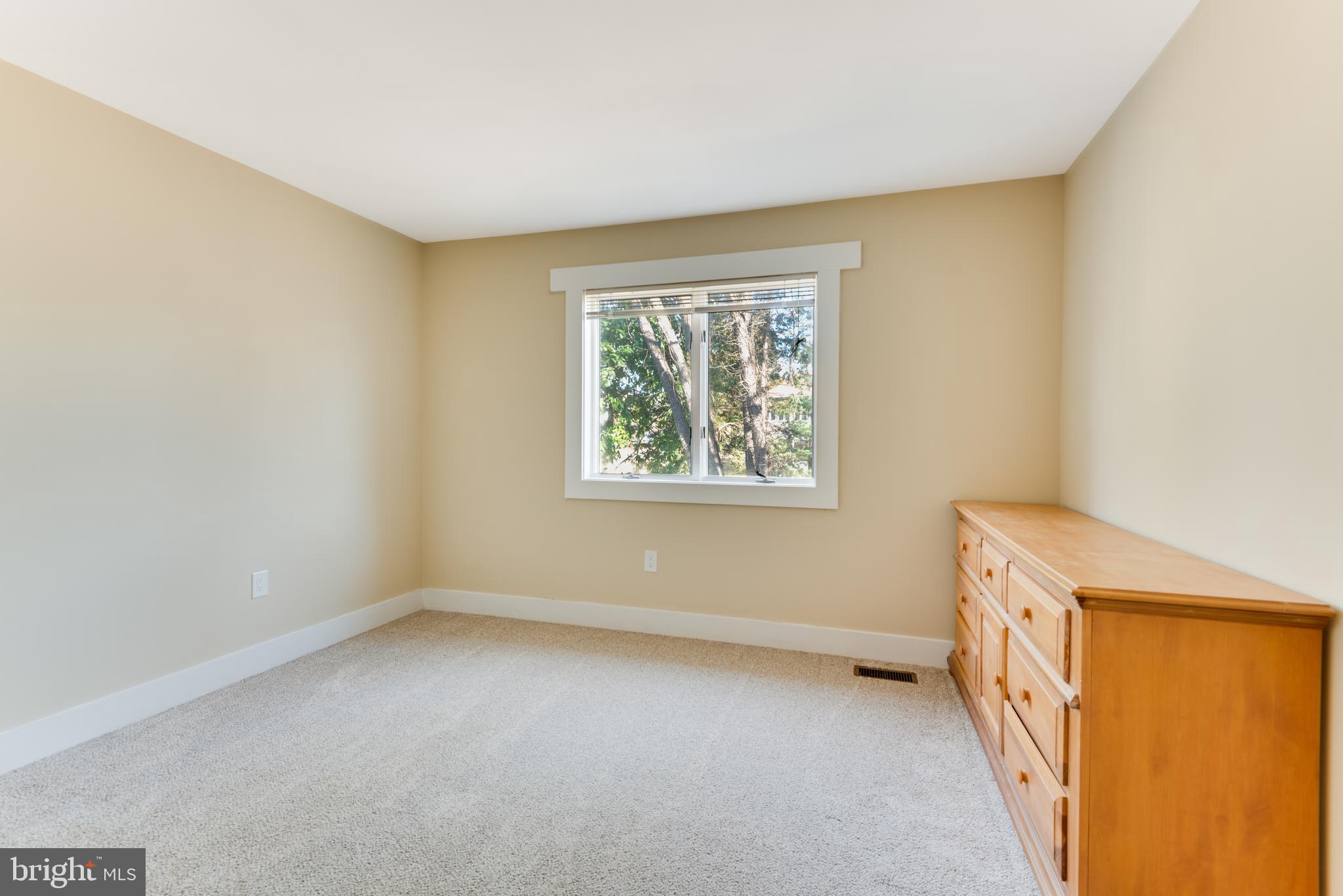 HILLSMERE ESTATES - Residential