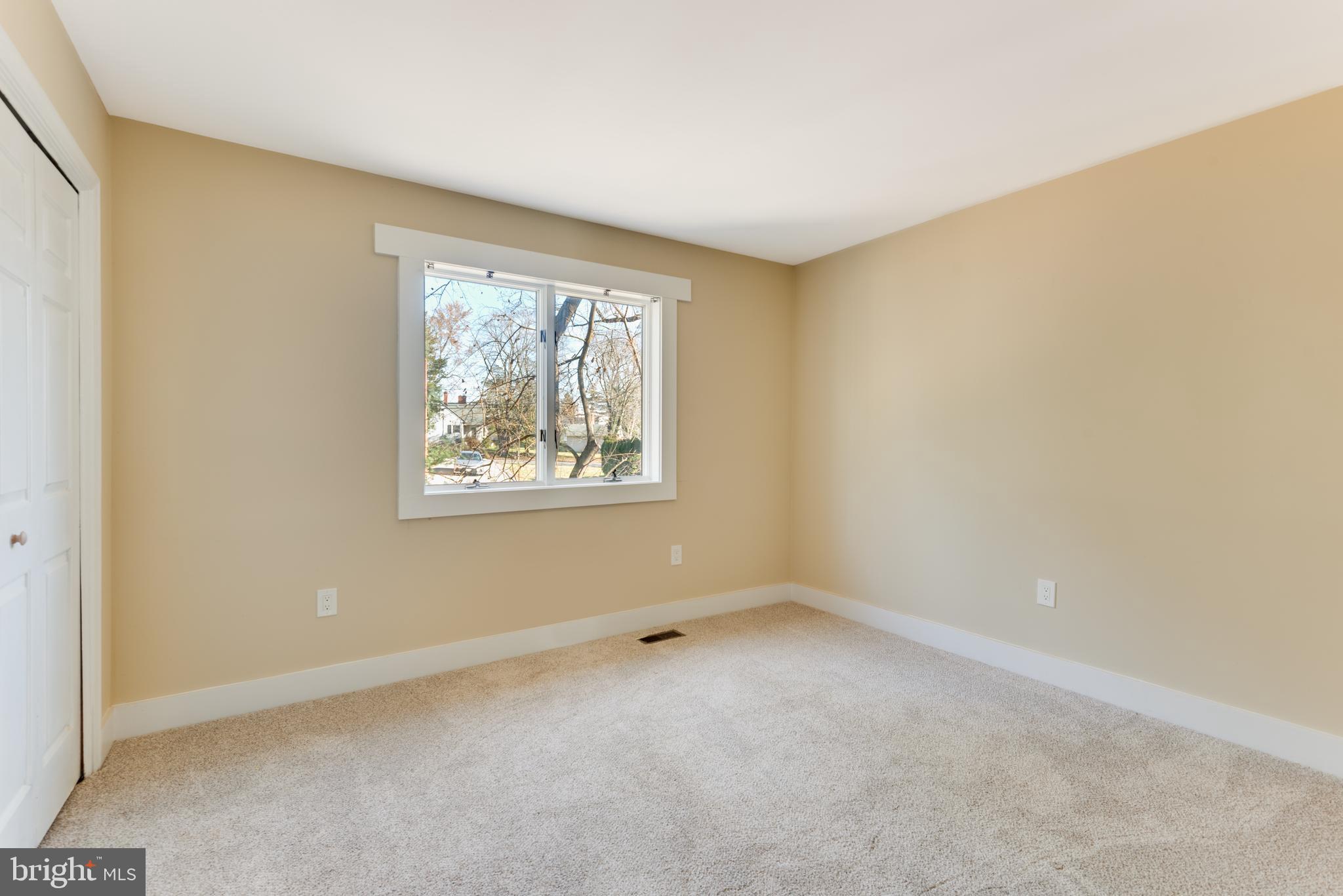 HILLSMERE ESTATES - Residential