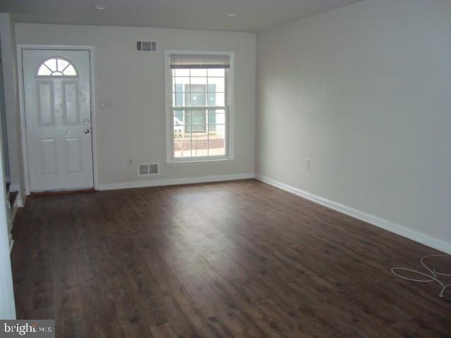 WARFIELD CONDOMINIUMS - Residential Lease