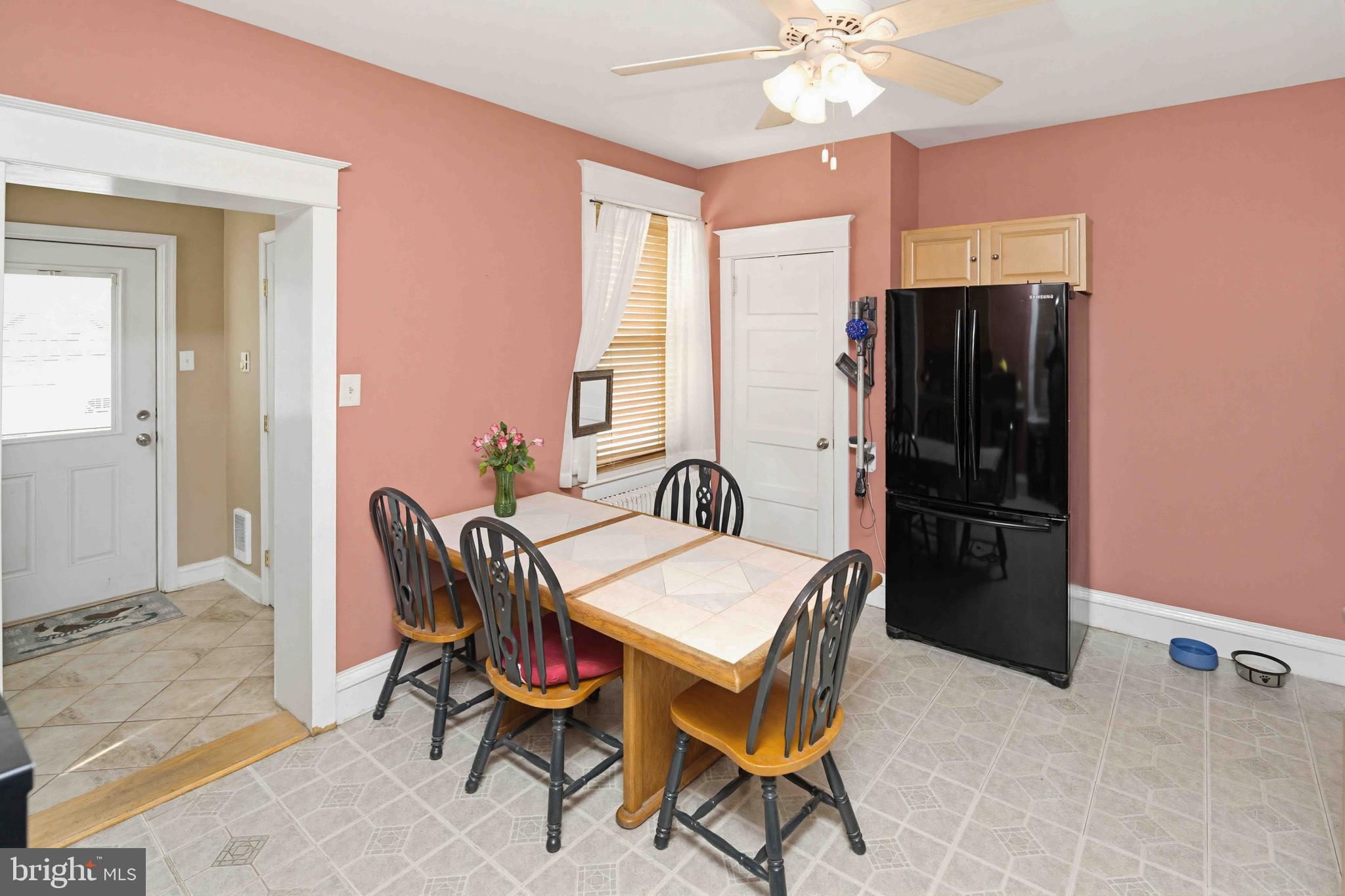 LANSDALE - Residential