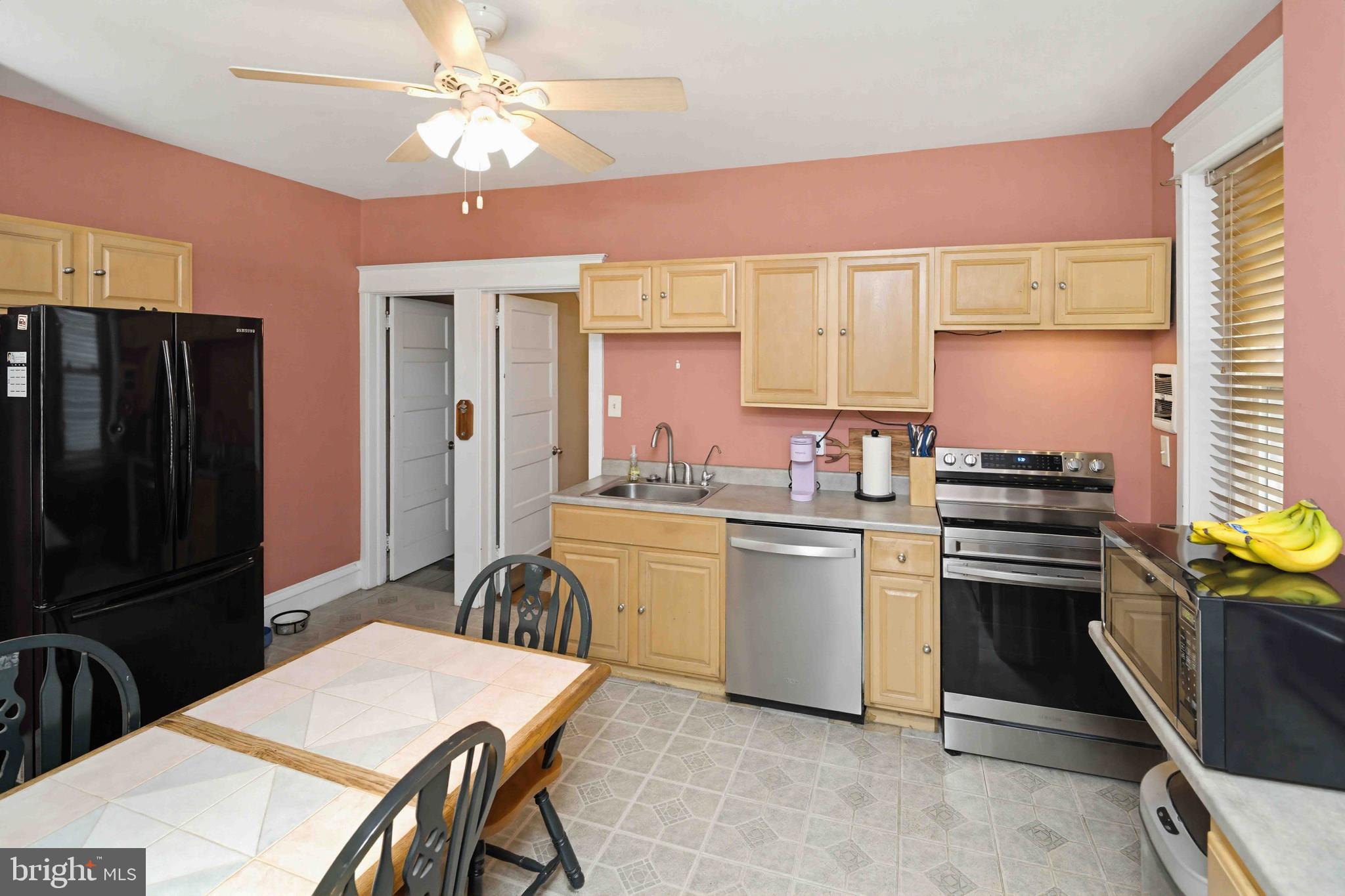 LANSDALE - Residential
