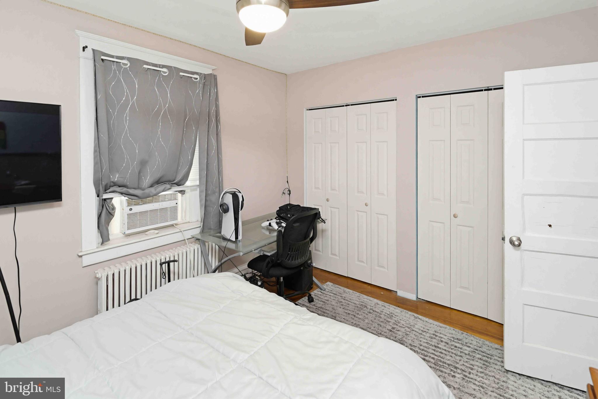 LANSDALE - Residential