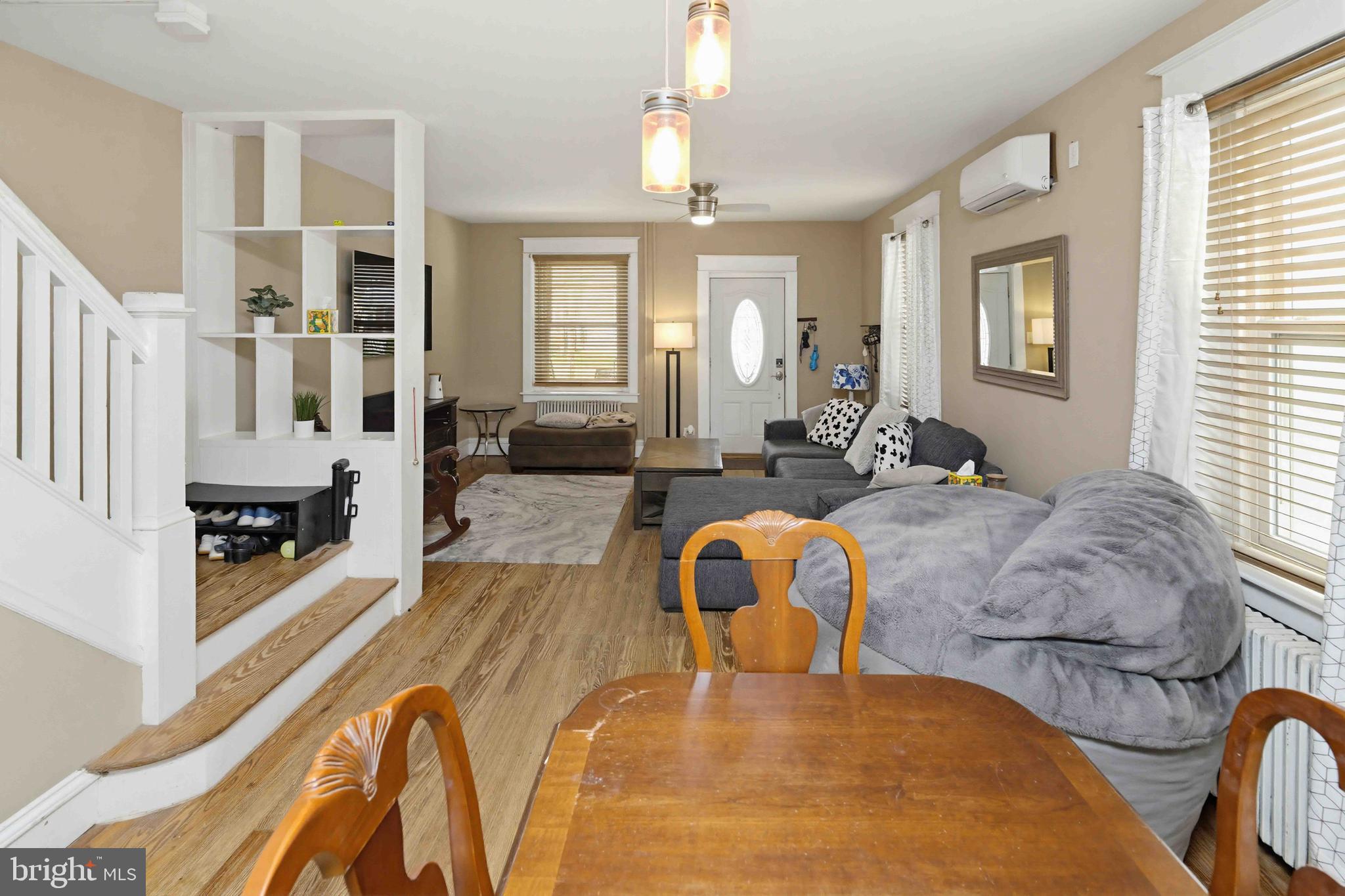 LANSDALE - Residential