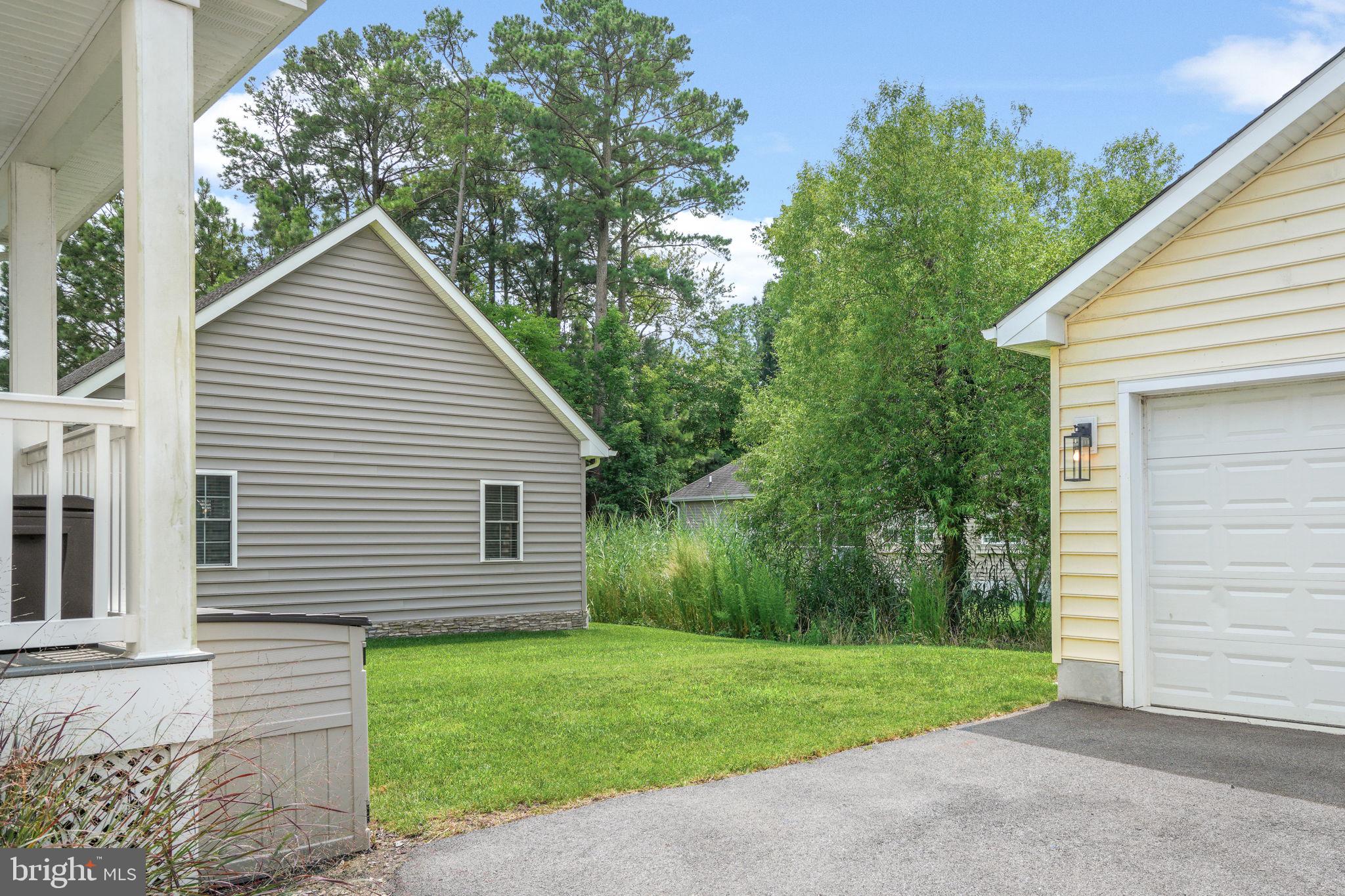 OCEAN PINES - THE POINT - Residential