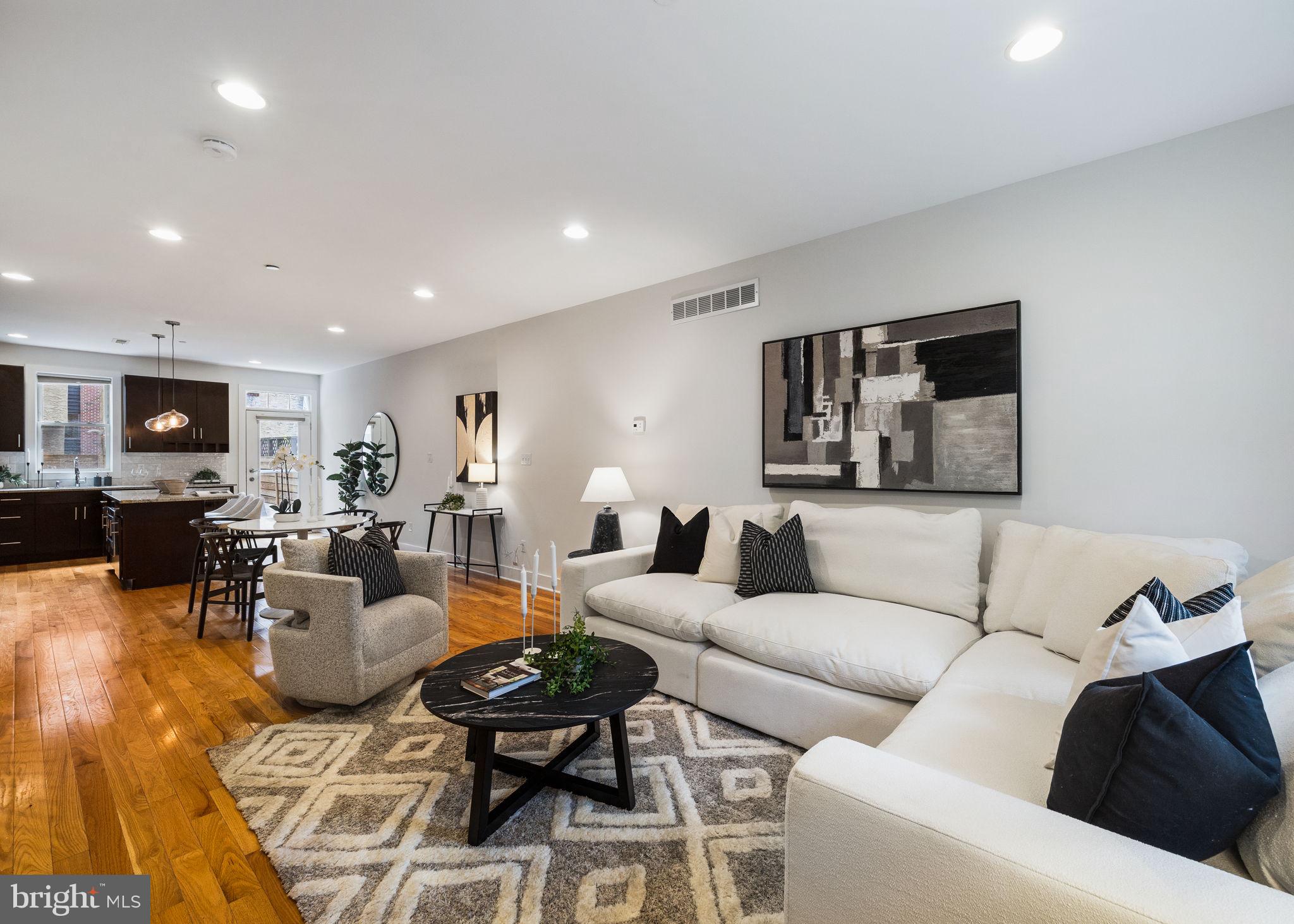 2140 CARPENTER STREET