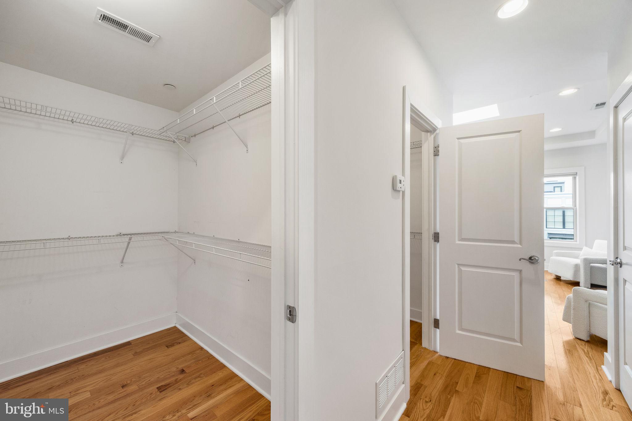 GRADUATE HOSPITAL - Residential