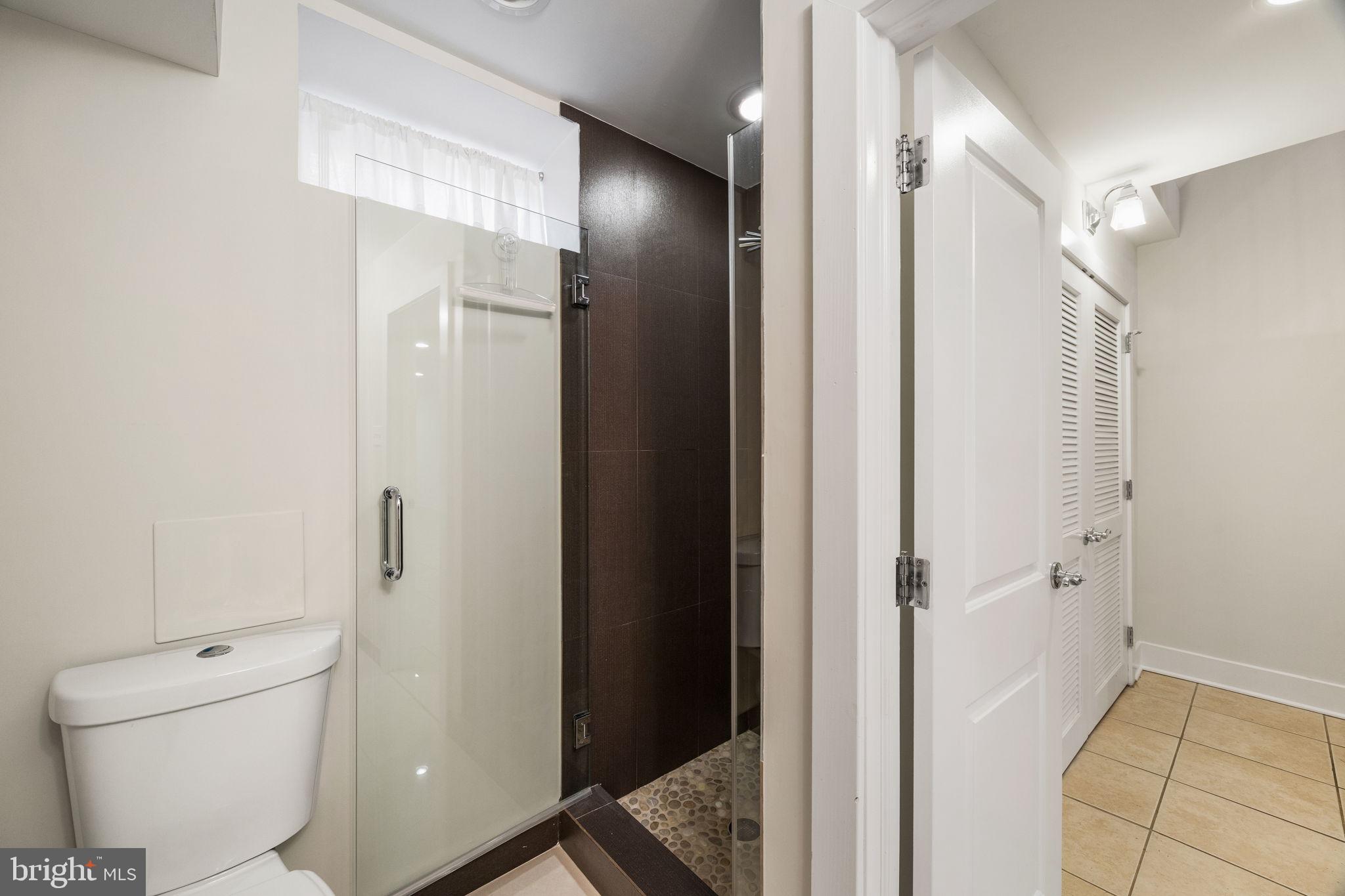 GRADUATE HOSPITAL - Residential