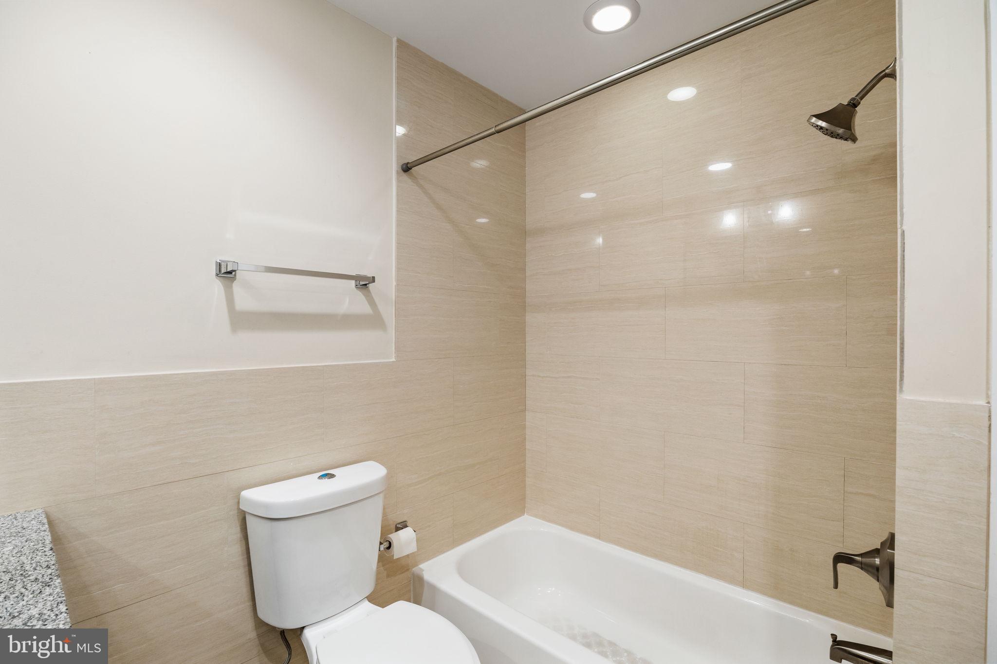 GRADUATE HOSPITAL - Residential