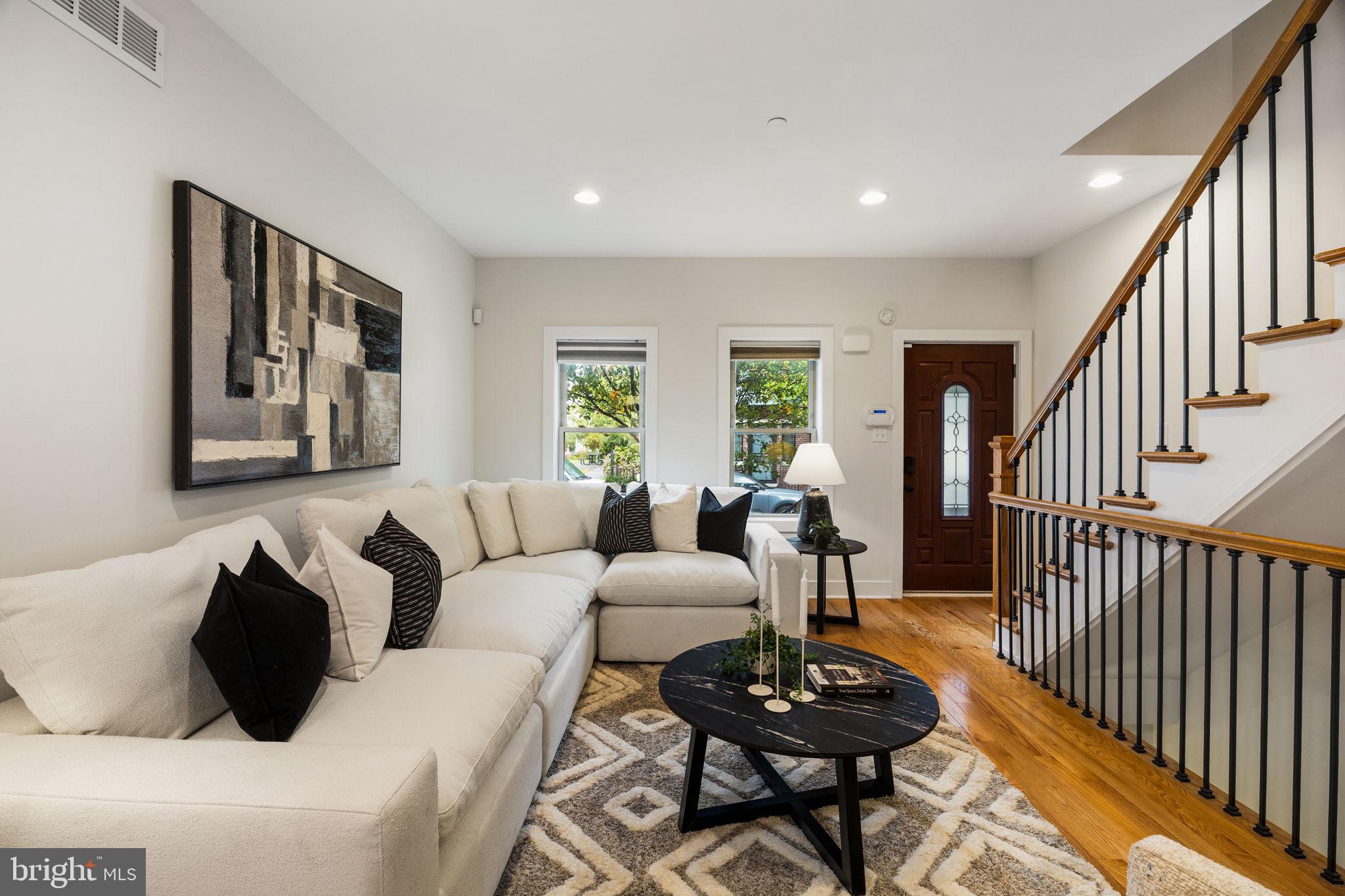 2140 CARPENTER STREET