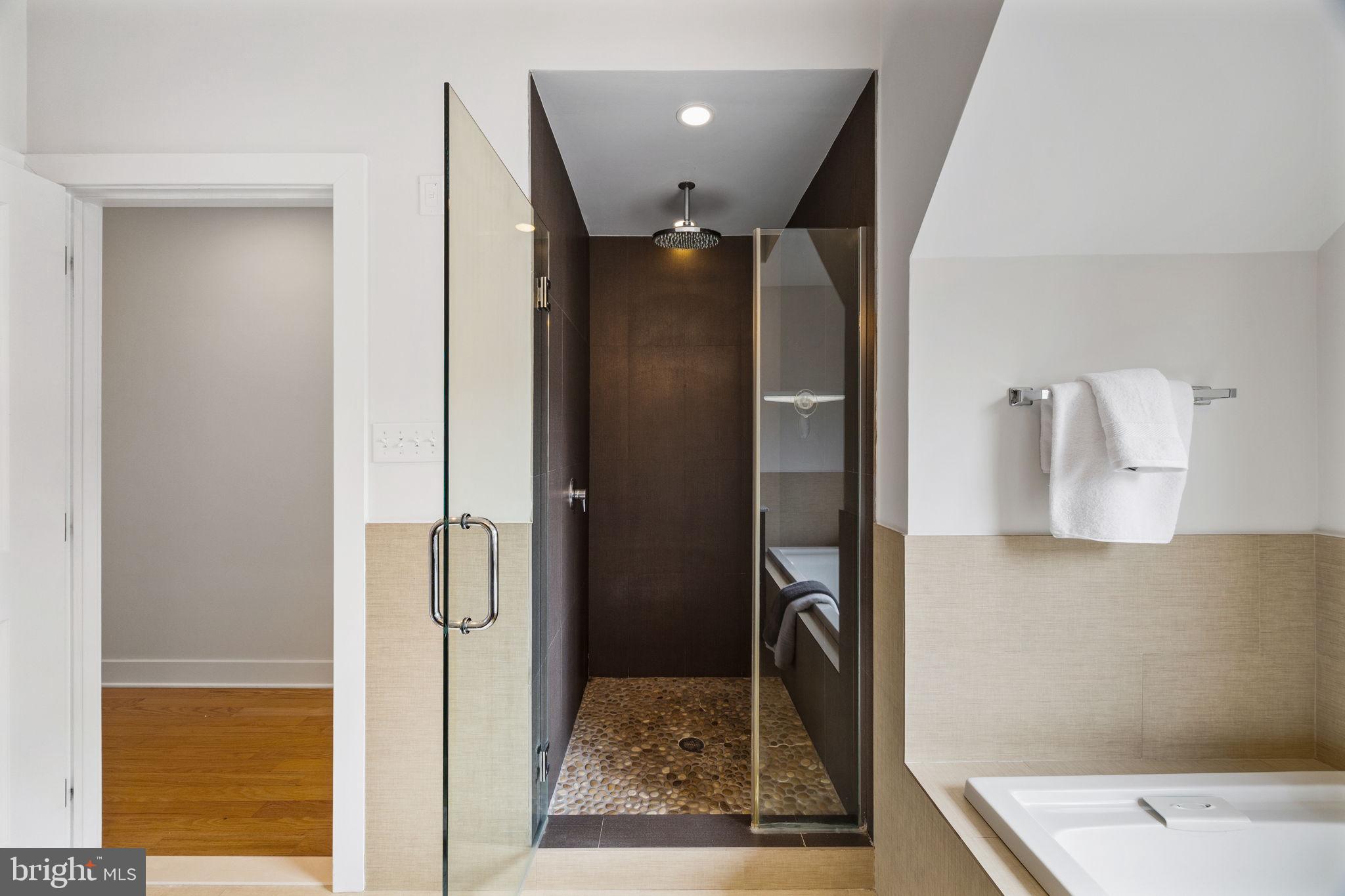 GRADUATE HOSPITAL - Residential