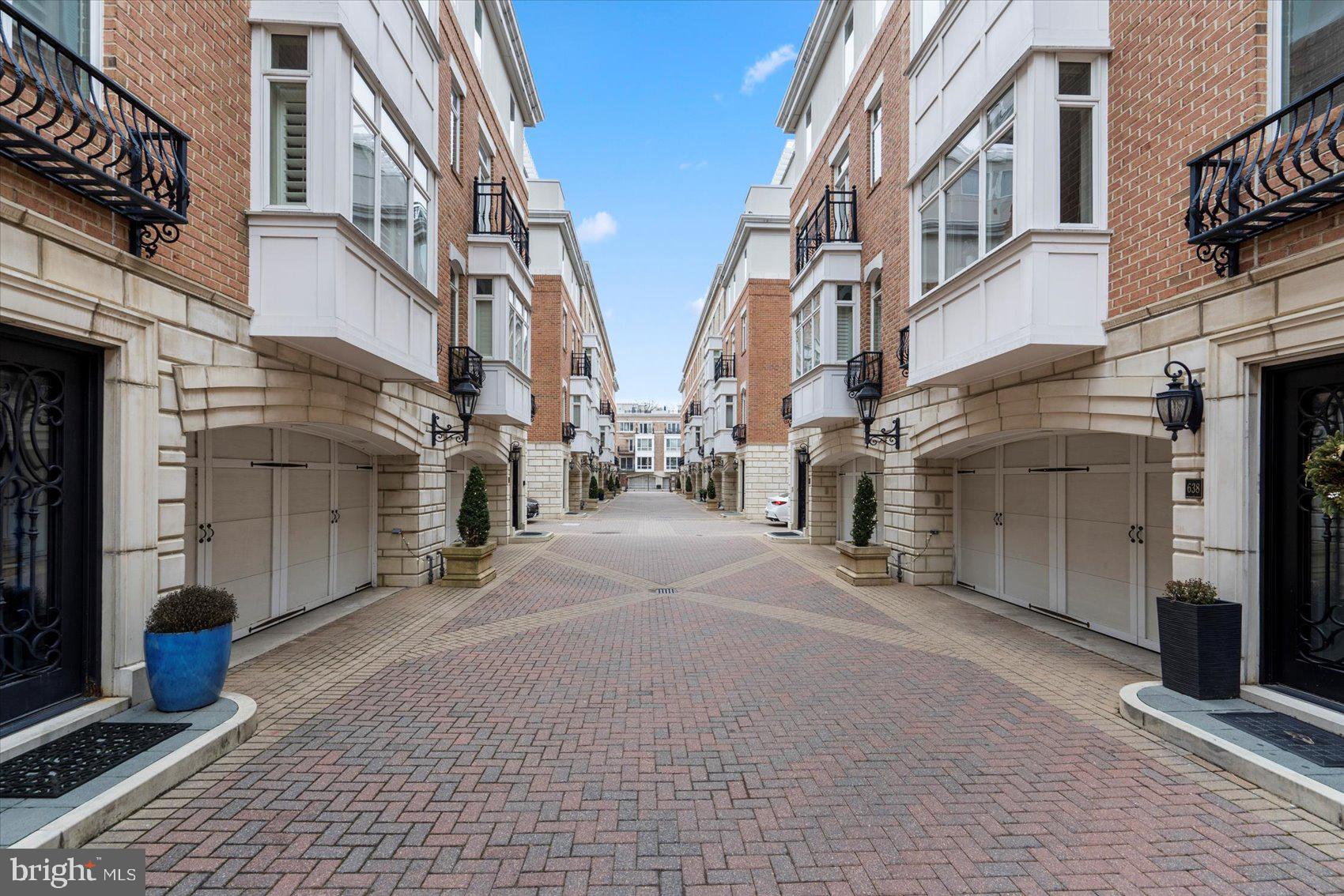 FEDERAL HILL HISTORIC DISTRICT - Residential