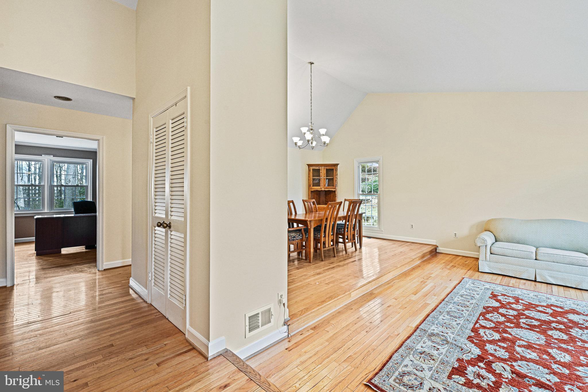 CARTERS GREEN - Residential