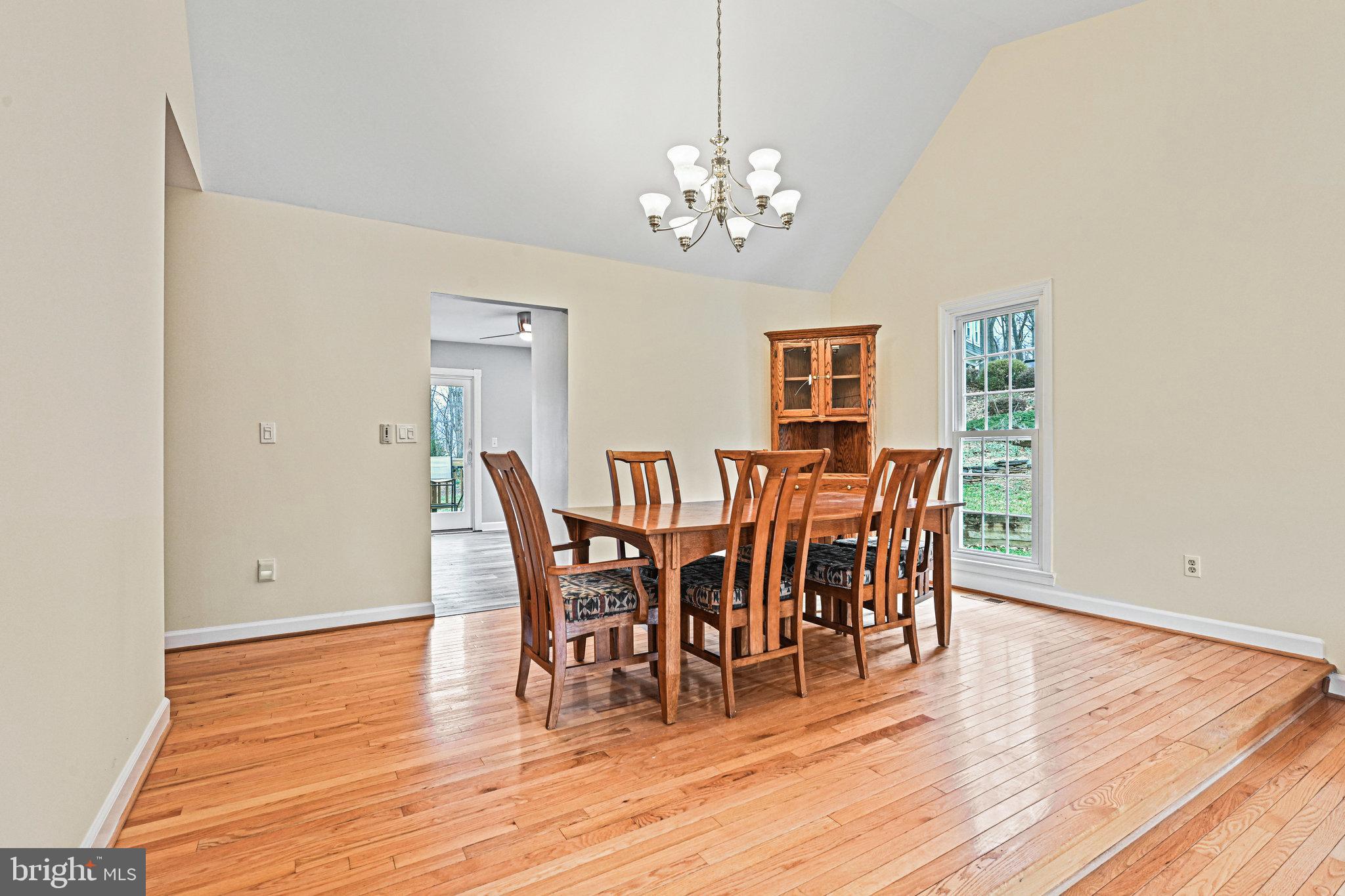 CARTERS GREEN - Residential