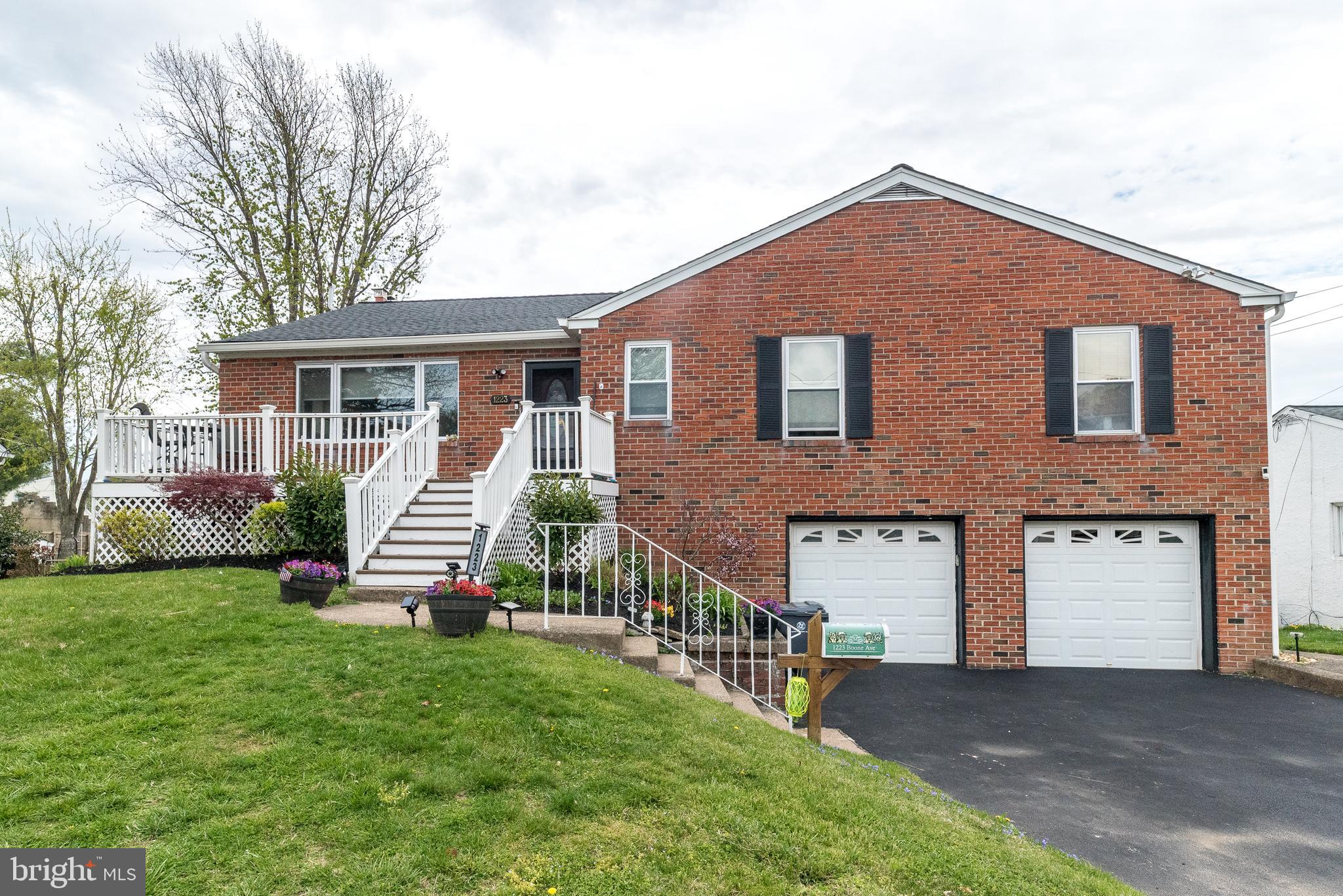 ROSLYN - Residential