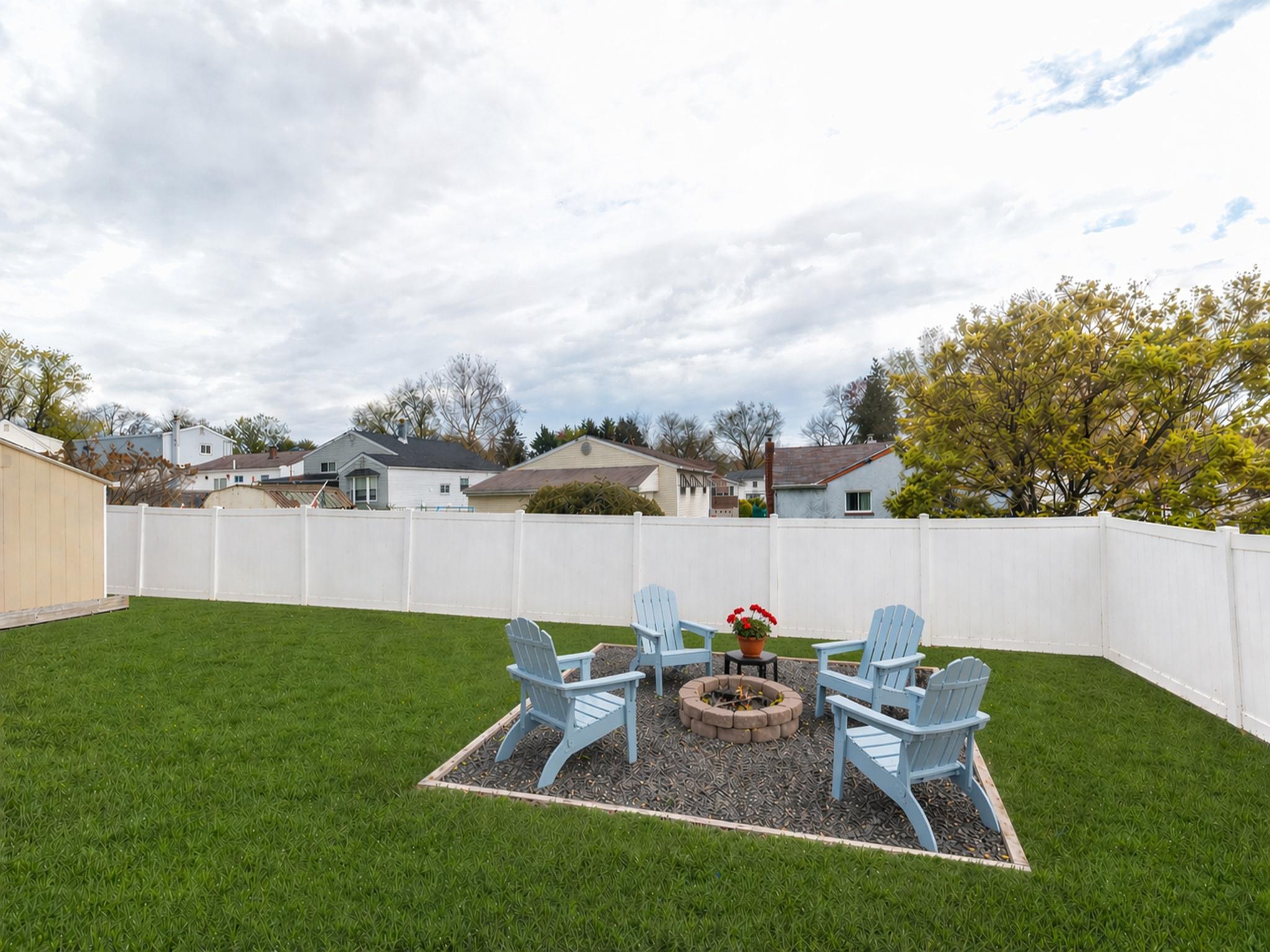 ROSLYN - Residential