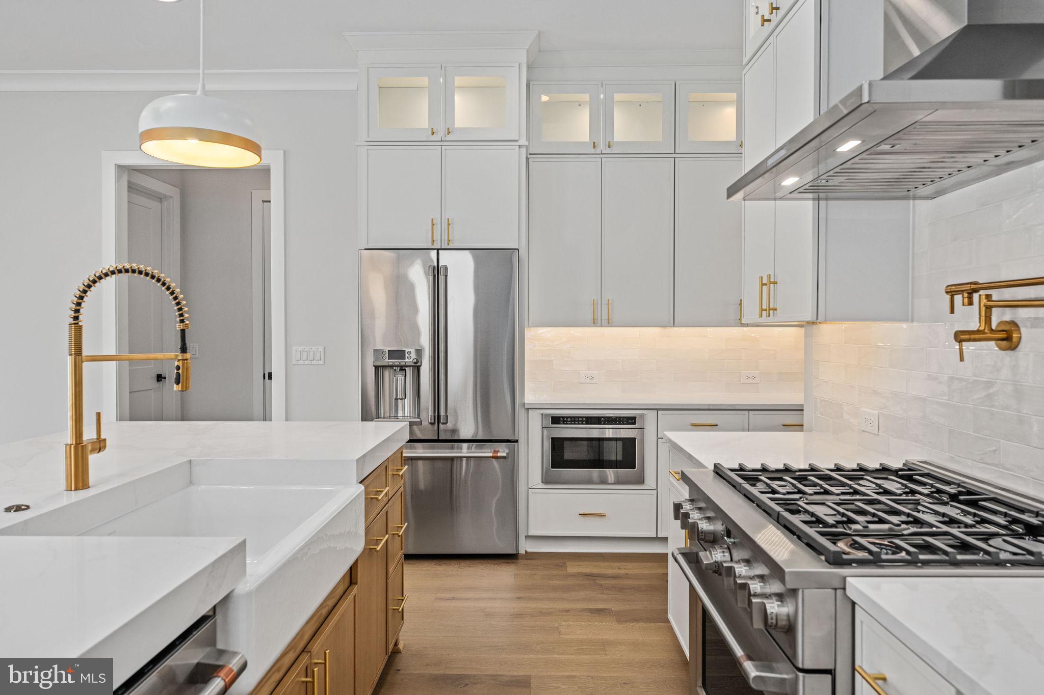 ROSNI ESTATES - Residential