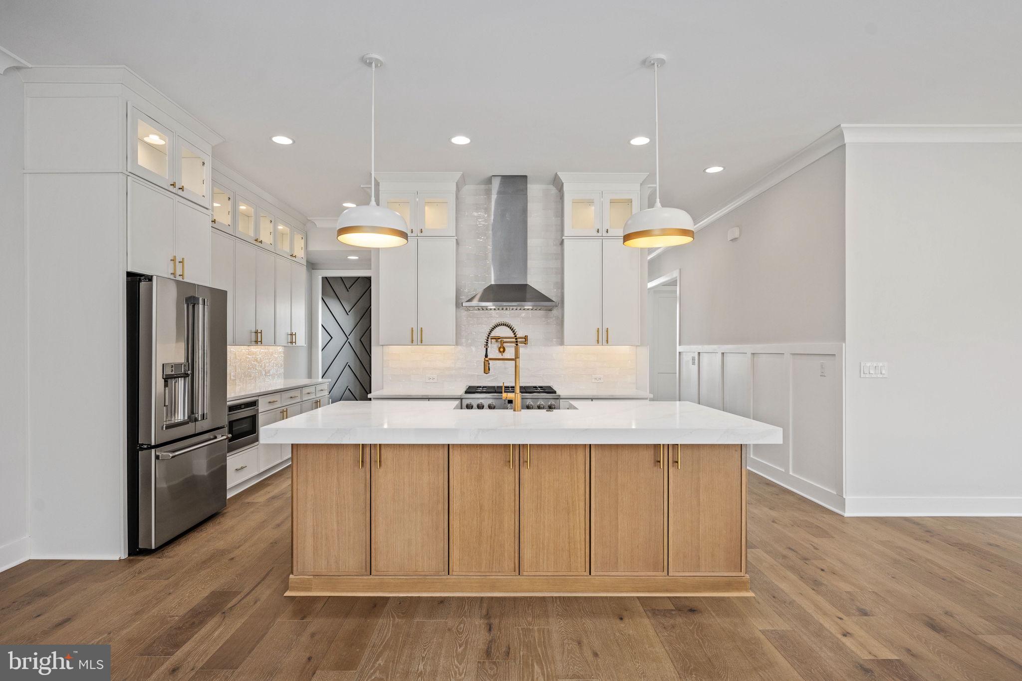 ROSNI ESTATES - Residential