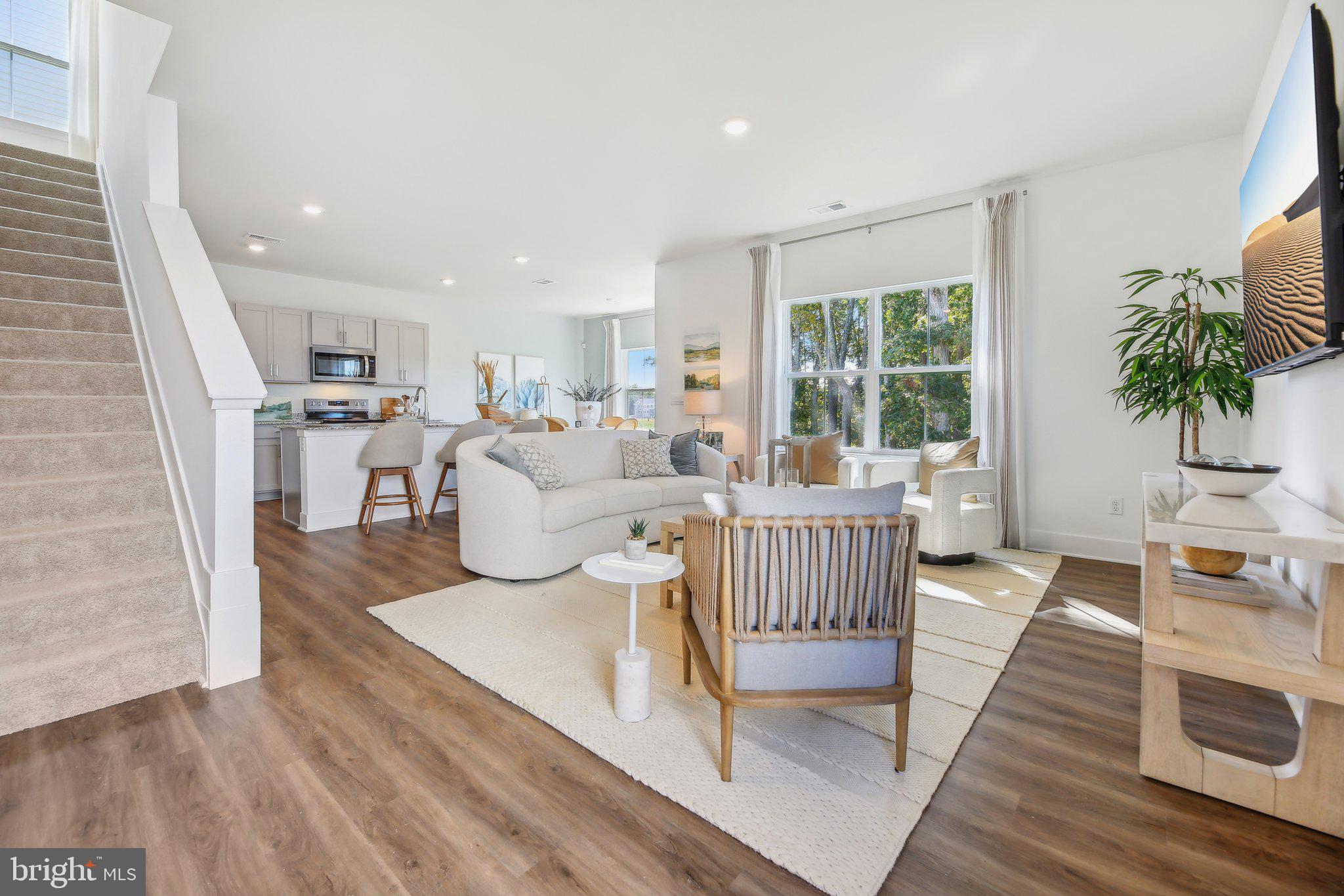 RETREAT AT WINDING CREEK - Residential