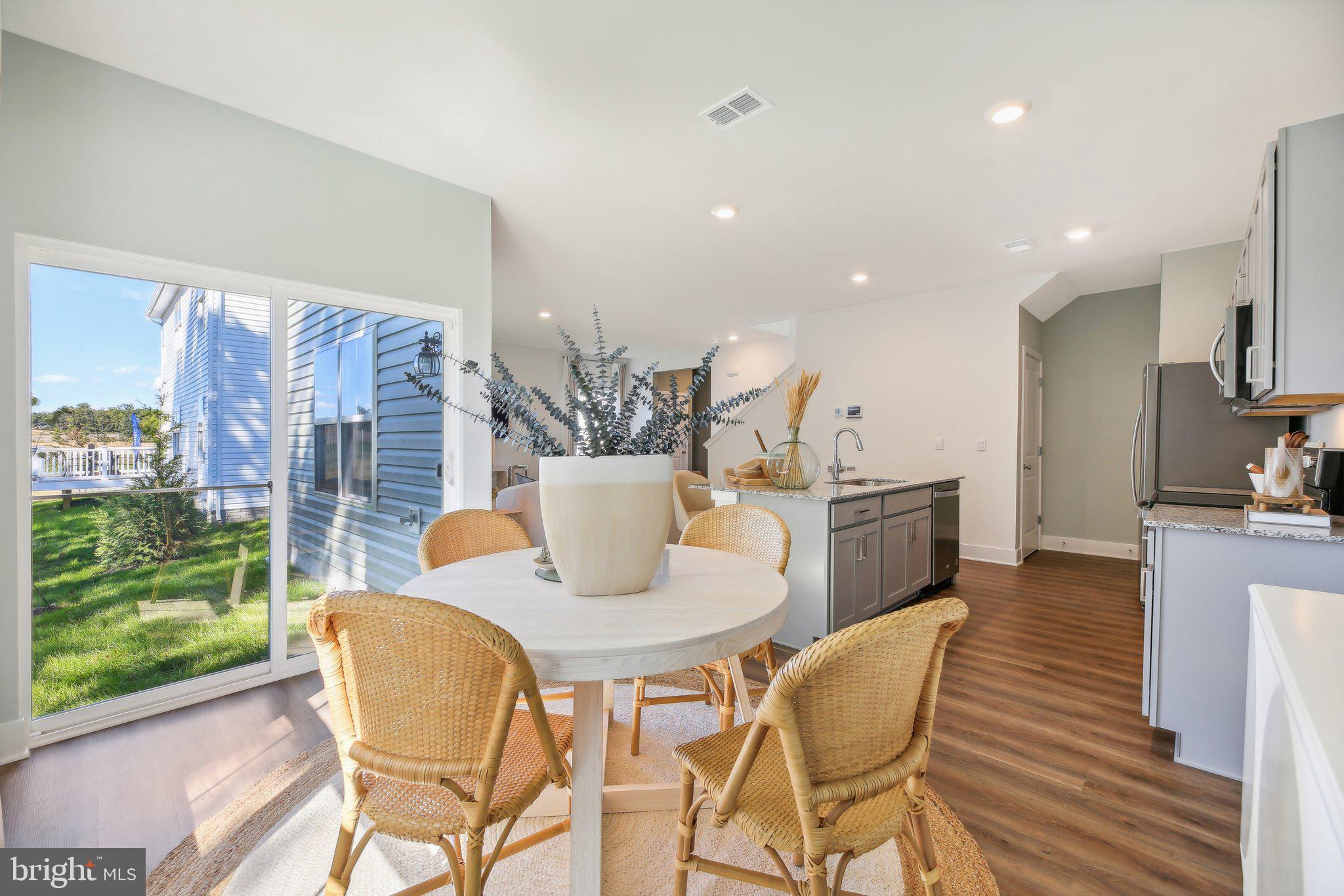 RETREAT AT WINDING CREEK - Residential